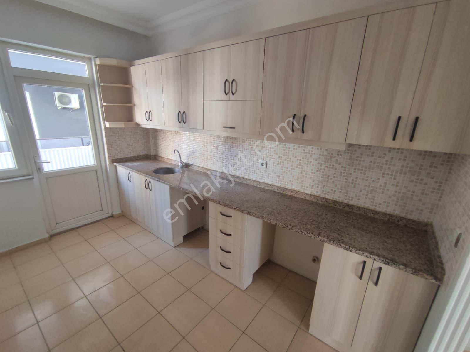 Antalya Kepez Yeşilyurtta Kiralık 2+1 Katta Daire No.20581​ - Görsel 7