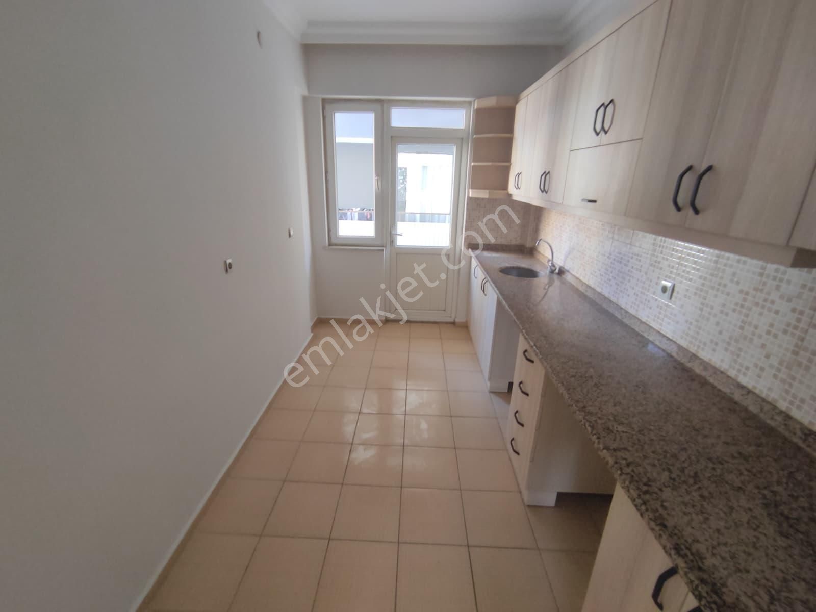 Antalya Kepez Yeşilyurtta Kiralık 2+1 Katta Daire No.20581​ - Görsel 17