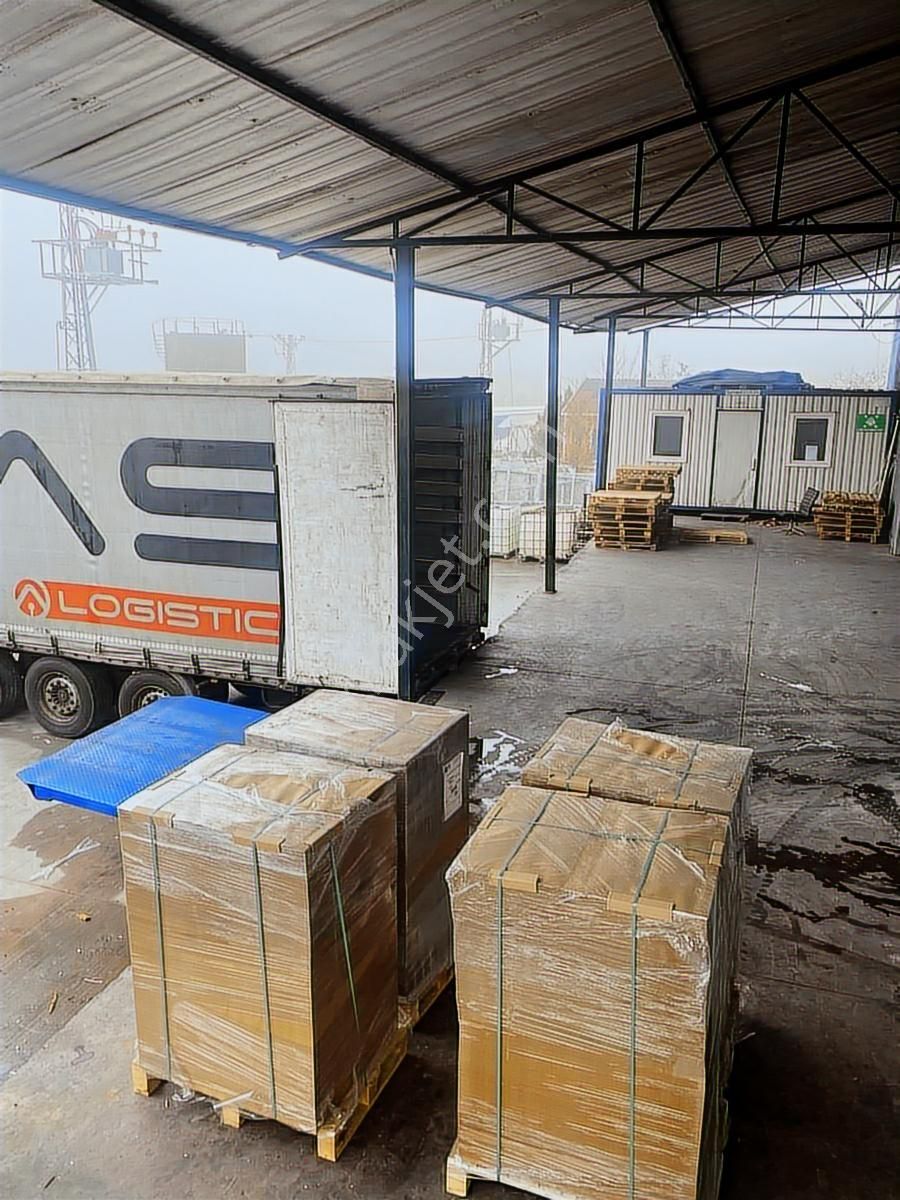 Tiyap Ticari Den Hadımköy Ömerli De Tır Yanaşır H:8 1150m2 Depo