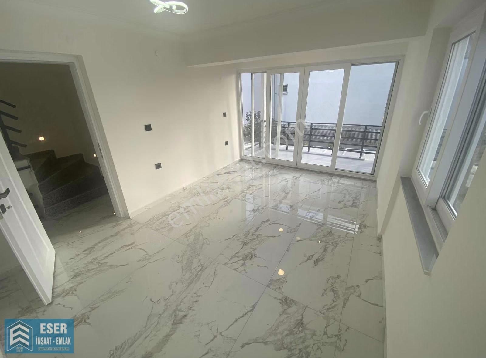 Didim Altınkumda Satılık Denize Yakn Tripleks 4+1 Emsalsiz Villa - Görsel 3