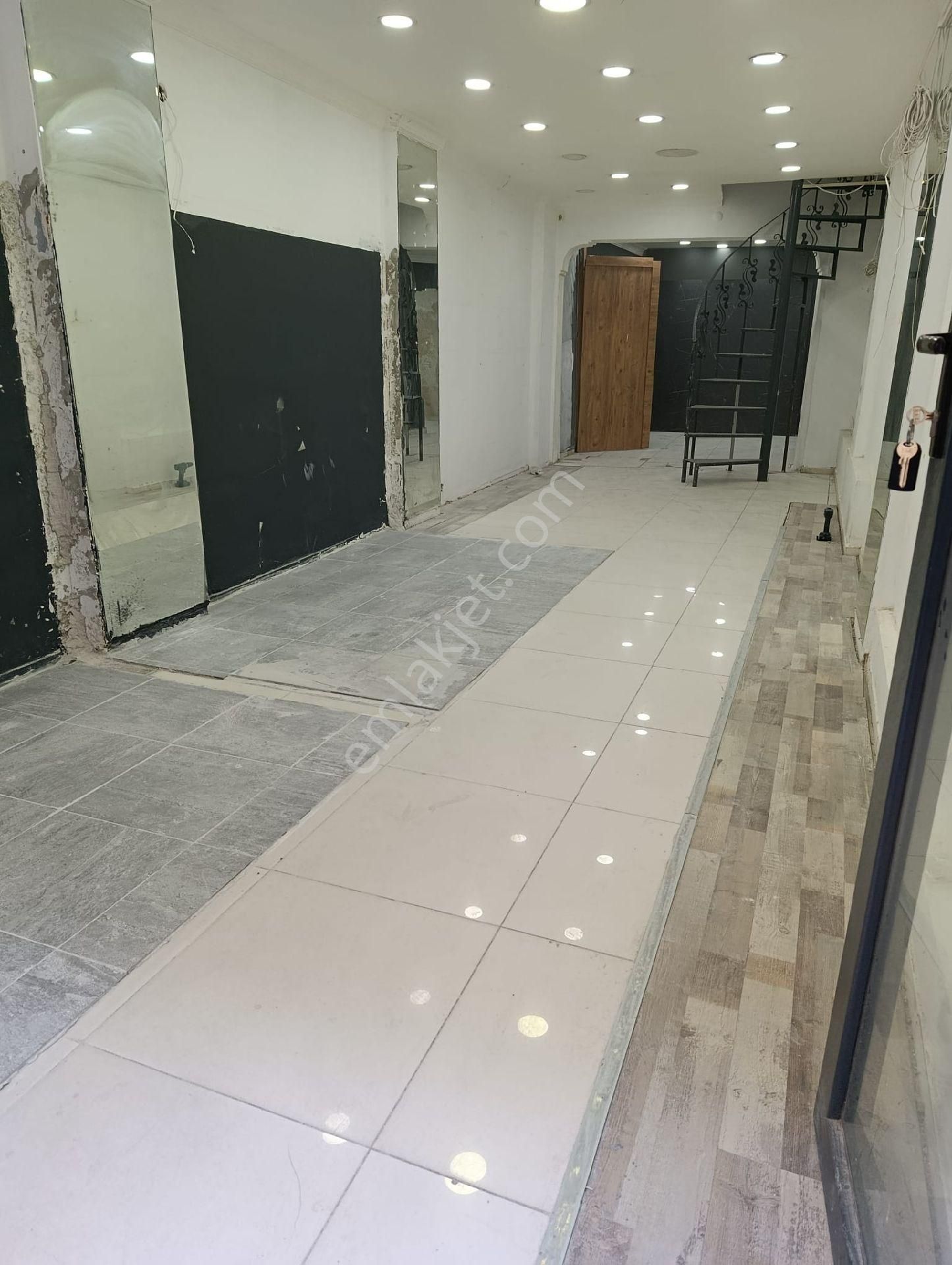 Dere Sokağında 130 M2 Batarkatlı Wc Li Mutfaklı - Görsel 3