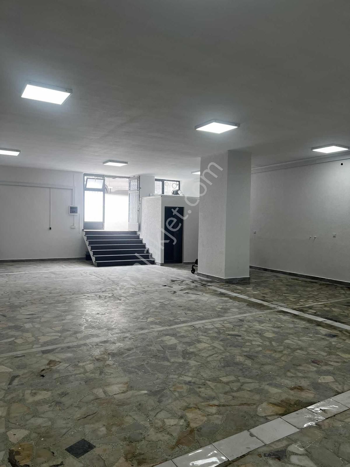 Tiyap Dan Esenyurt' Ta Zemine Basar 160 M2 İmalathane/ Depo - Görsel 17