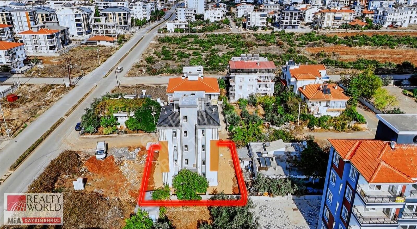 Döşemealtı Yeniköy Merkez'de 1+1 Sıfır İskanlı Lüks Daire - Görsel 18