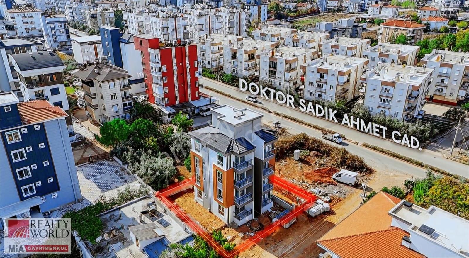 Döşemealtı Yeniköy Merkez'de 1+1 Sıfır İskanlı Lüks Daire - Görsel 9