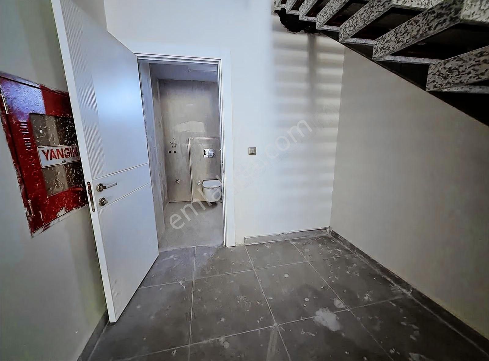Konyaaltı Devlet Hast.'i Dibinde Ana Cadde Üzeri Kiralık Dükkan - Görsel 20
