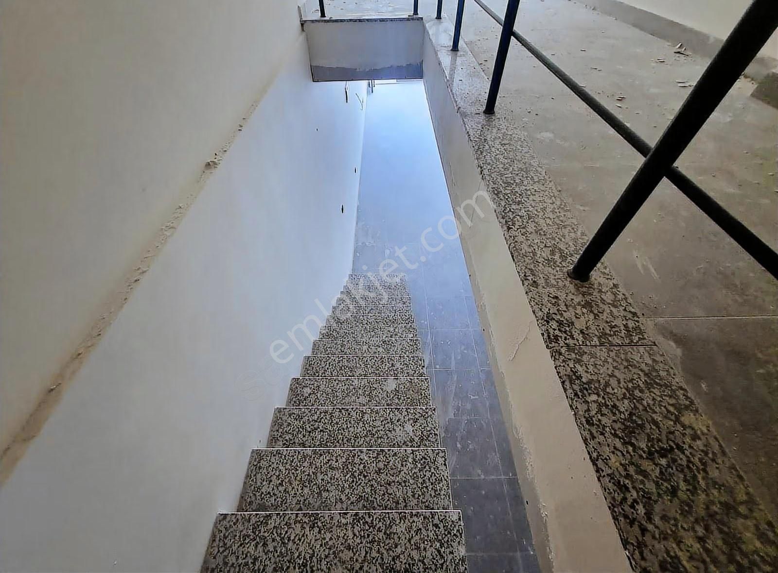 Konyaaltı Devlet Hast.'i Dibinde Ana Cadde Üzeri Kiralık Dükkan - Görsel 7