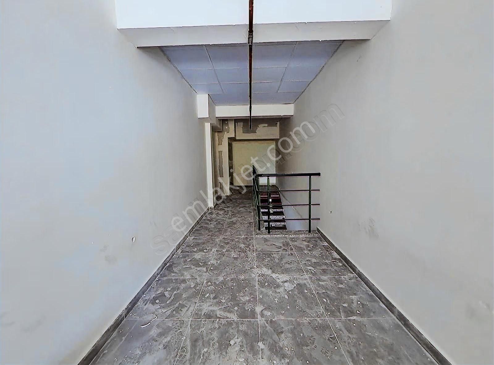 Konyaaltı Devlet Hast.'i Dibinde Ana Cadde Üzeri Kiralık Dükkan - Görsel 3