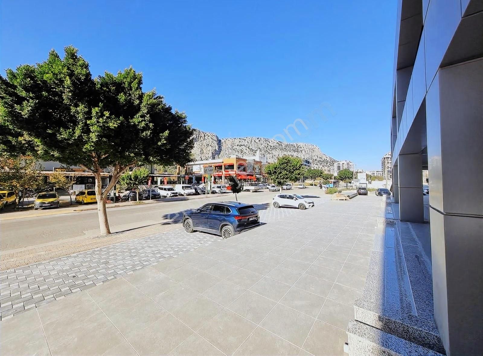 Konyaaltı Devlet Hast.'i Dibinde Ana Cadde Üzeri Kiralık Dükkan - Görsel 6