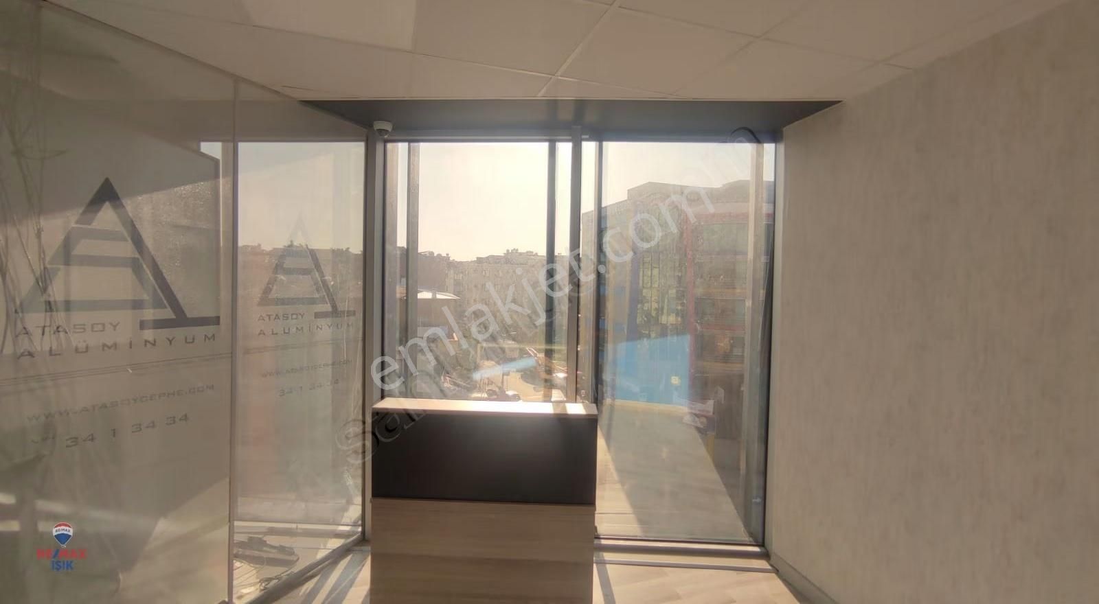 Sancaktepe Merkezde Atatürk Caddesi'nde Prestijli Ofis Katı - Görsel 28