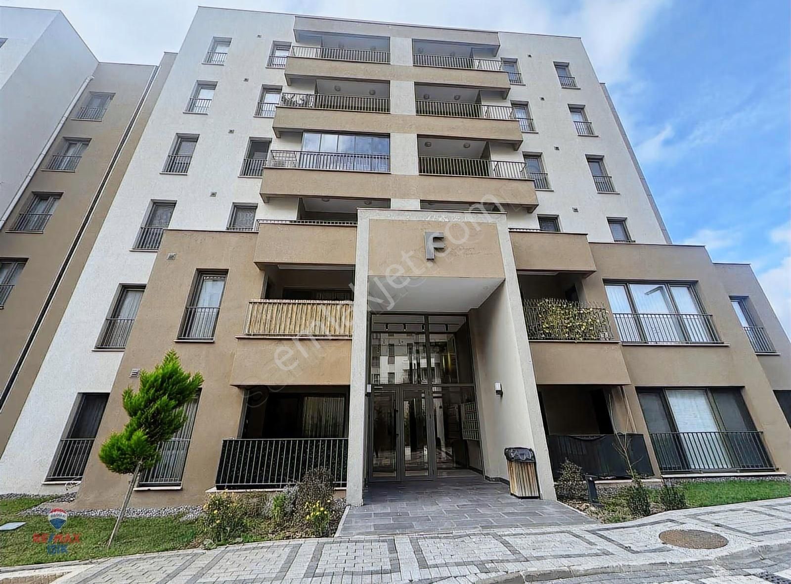 Sultanbeyli Mimarsinan Evleri Emlak Konutları 2+1