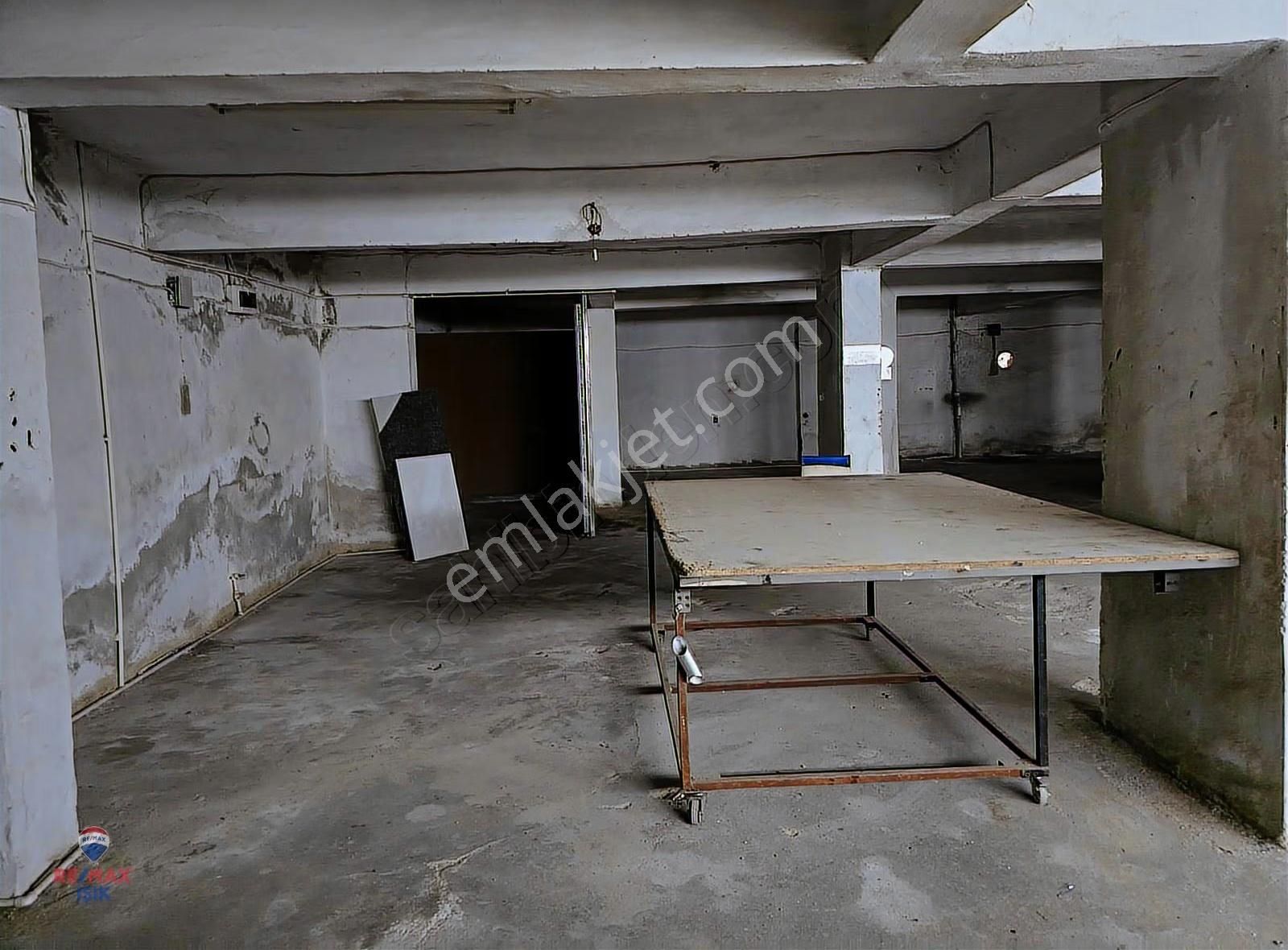 Sultanbeyli De 300m2 Tek Parça Zemin Çok Amaçlı - Görsel 17