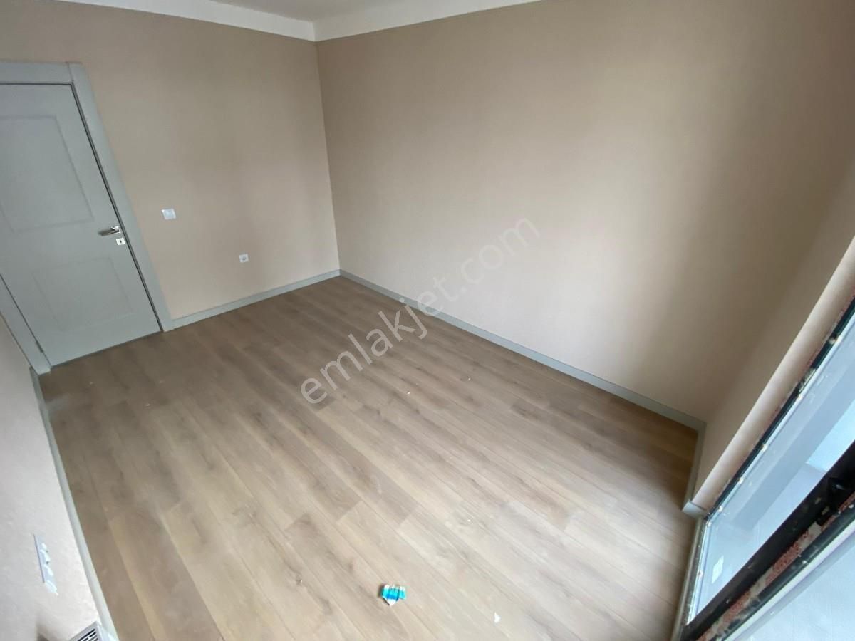 Saraykentte 3+1 Asm 500 Evlerde E.banyolu G.odalı 5.katta Daire - Görsel 18