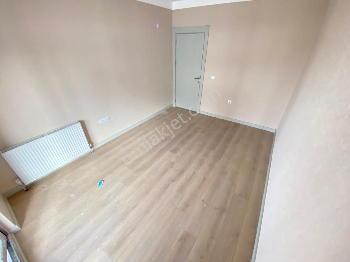 Saraykentte 3+1 Asm 500 Evlerde E.banyolu G.odalı 5.katta Daire - Görsel 17