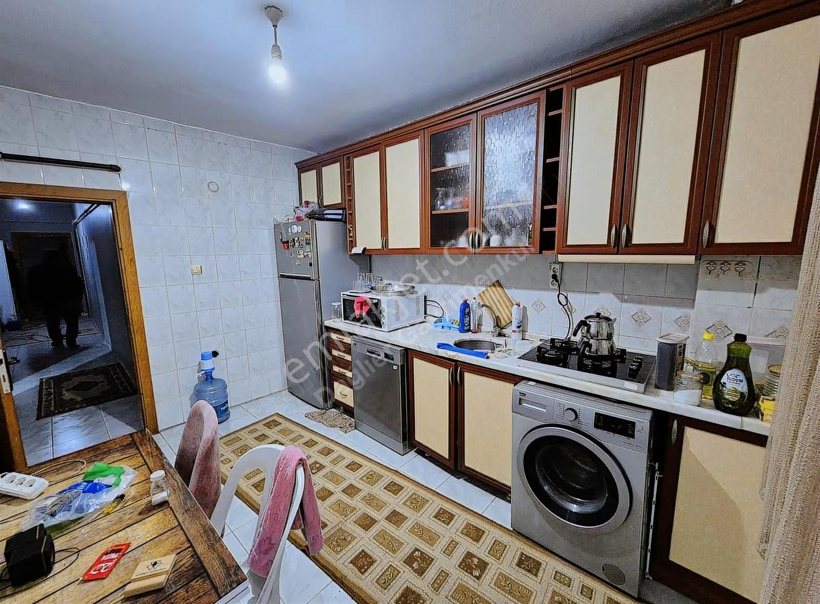 Asansörlü Merkezi Konumda 100 Metre Daire - Görsel 7