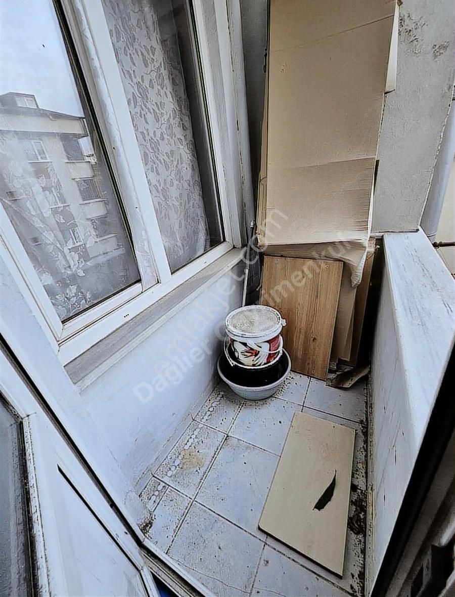 Asansörlü Merkezi Konumda 100 Metre Daire - Görsel 13