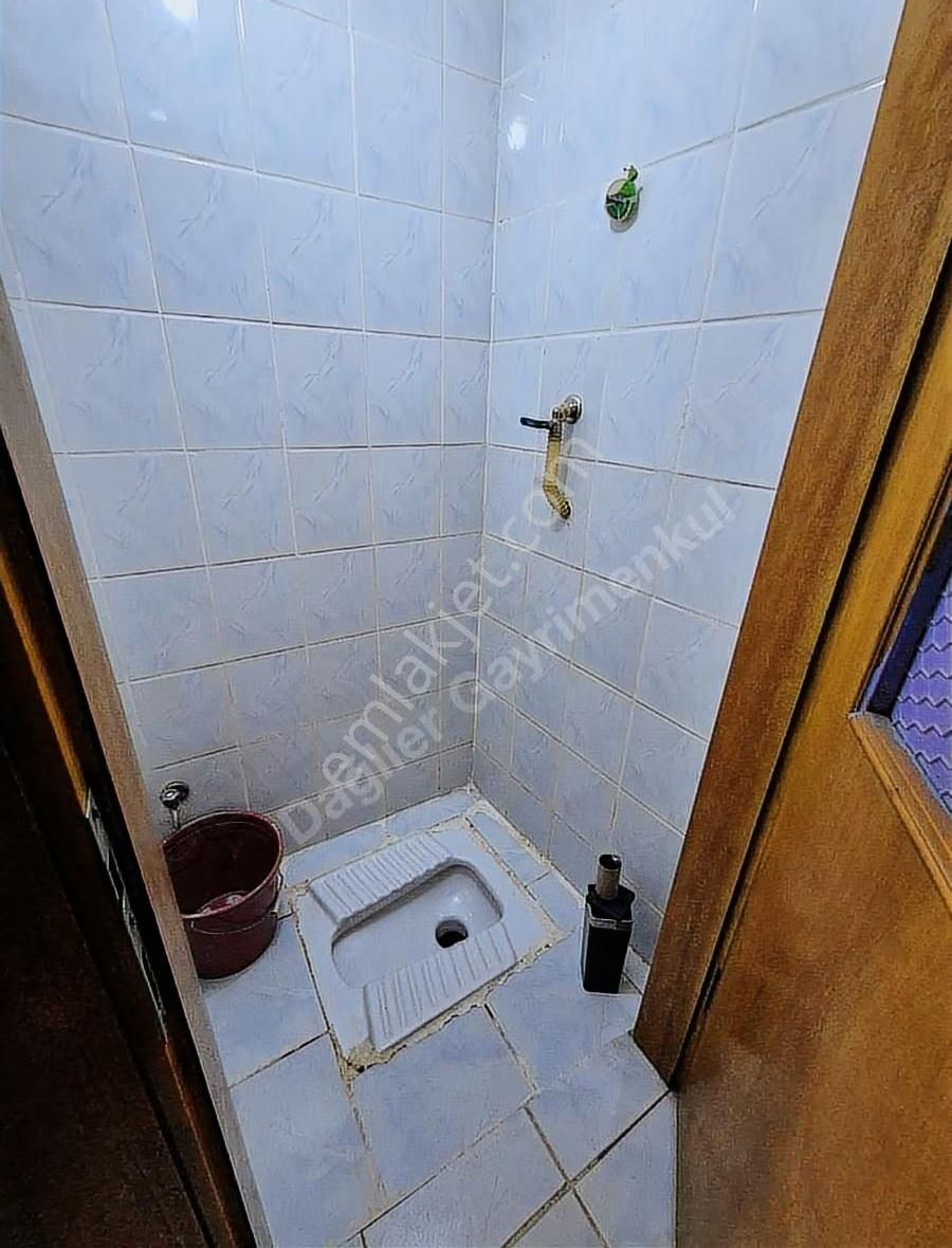 Asansörlü Merkezi Konumda 100 Metre Daire - Görsel 10