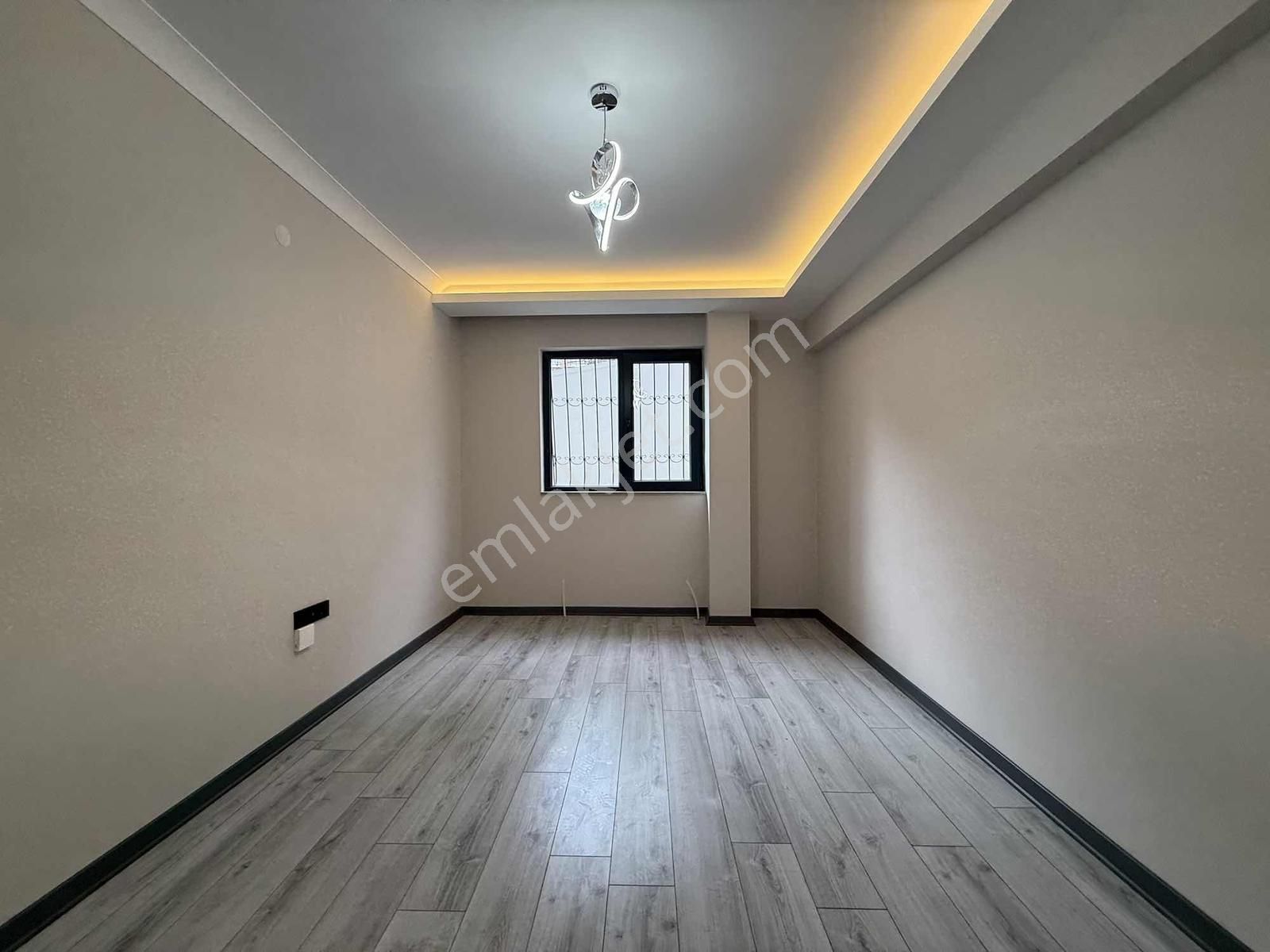 Keskinden Amerikan Mutfak 3+0 Cadde Arkası Sıfır Daire - Görsel 19