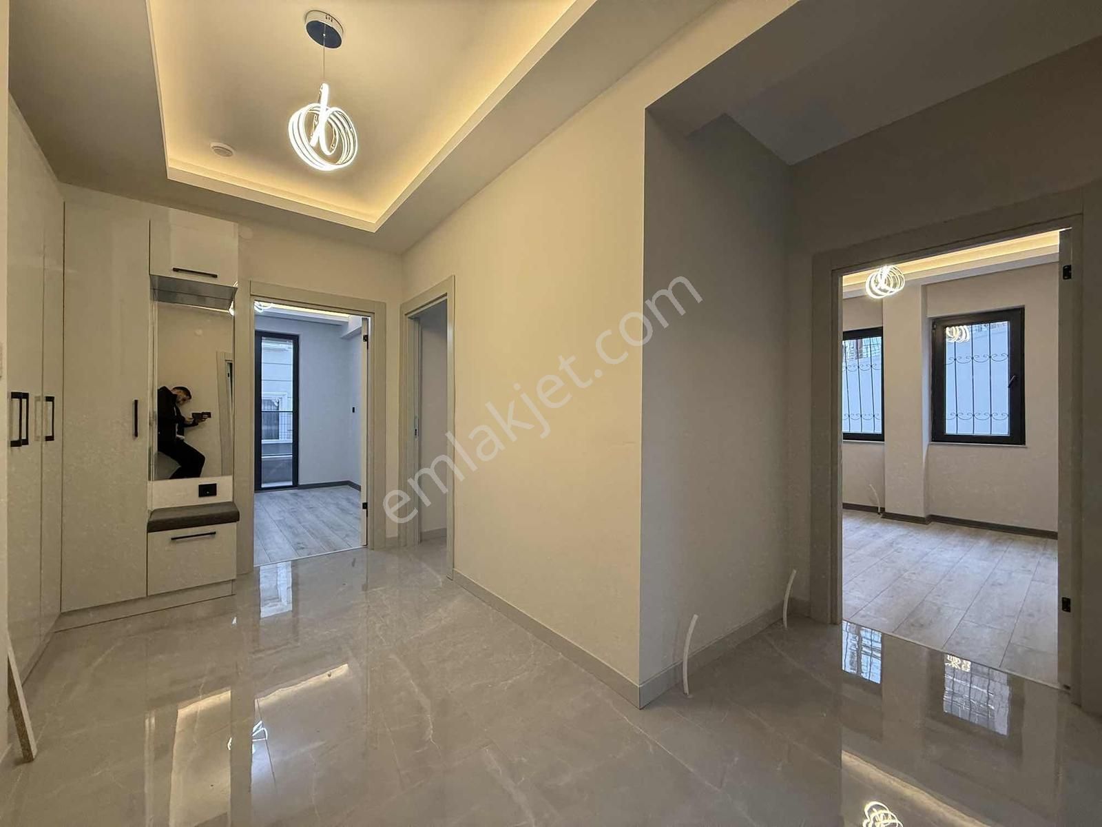 Keskinden Amerikan Mutfak 3+0 Cadde Arkası Sıfır Daire - Görsel 35