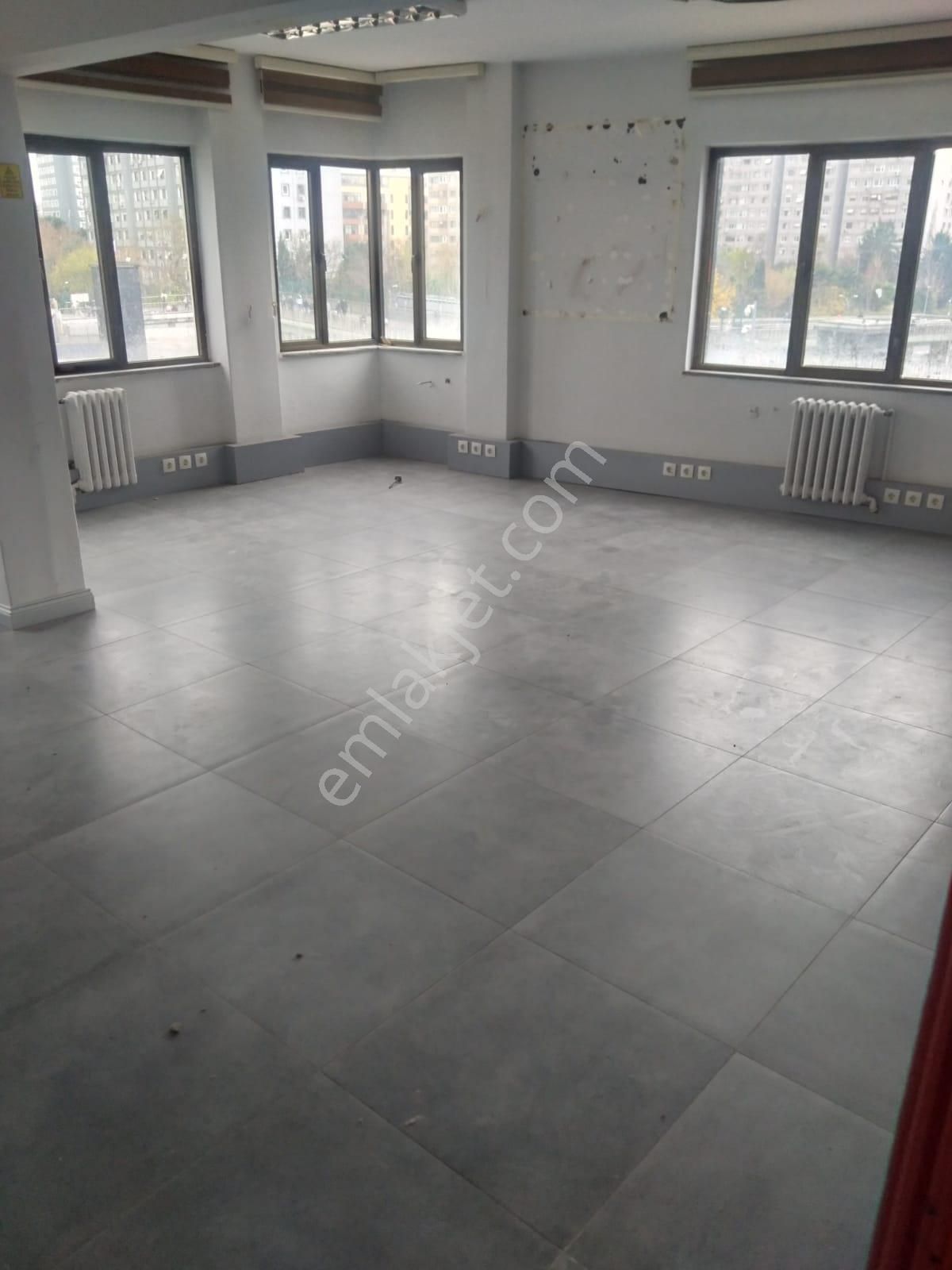 Şirinevler Meydanda 4 Adet Ofislerimiz Kiralıktır -1 Tanesi 40 M2 -fiyat 40000tldir - Görsel 14