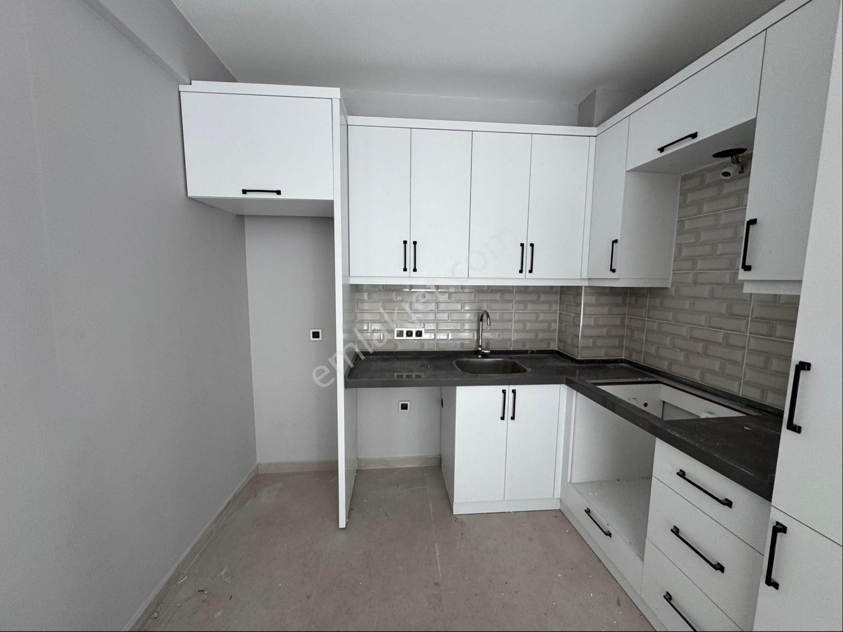 Kuşadası Güzelçamlı’da Oturuma Hazır Satılık 1+1 Daire - Görsel 13