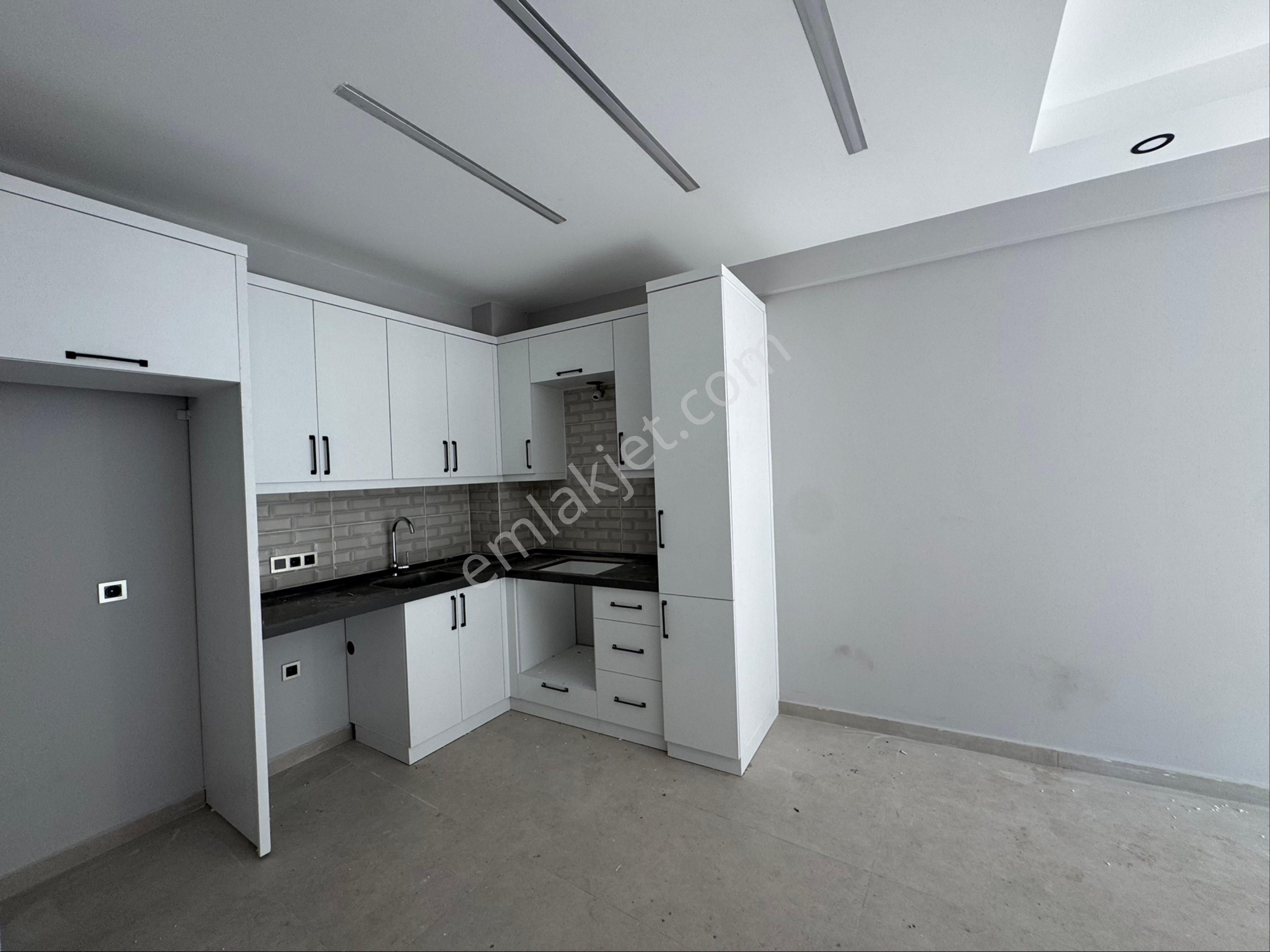 Kuşadası Güzelçamlı’da Oturuma Hazır Satılık 1+1 Daire - Görsel 6