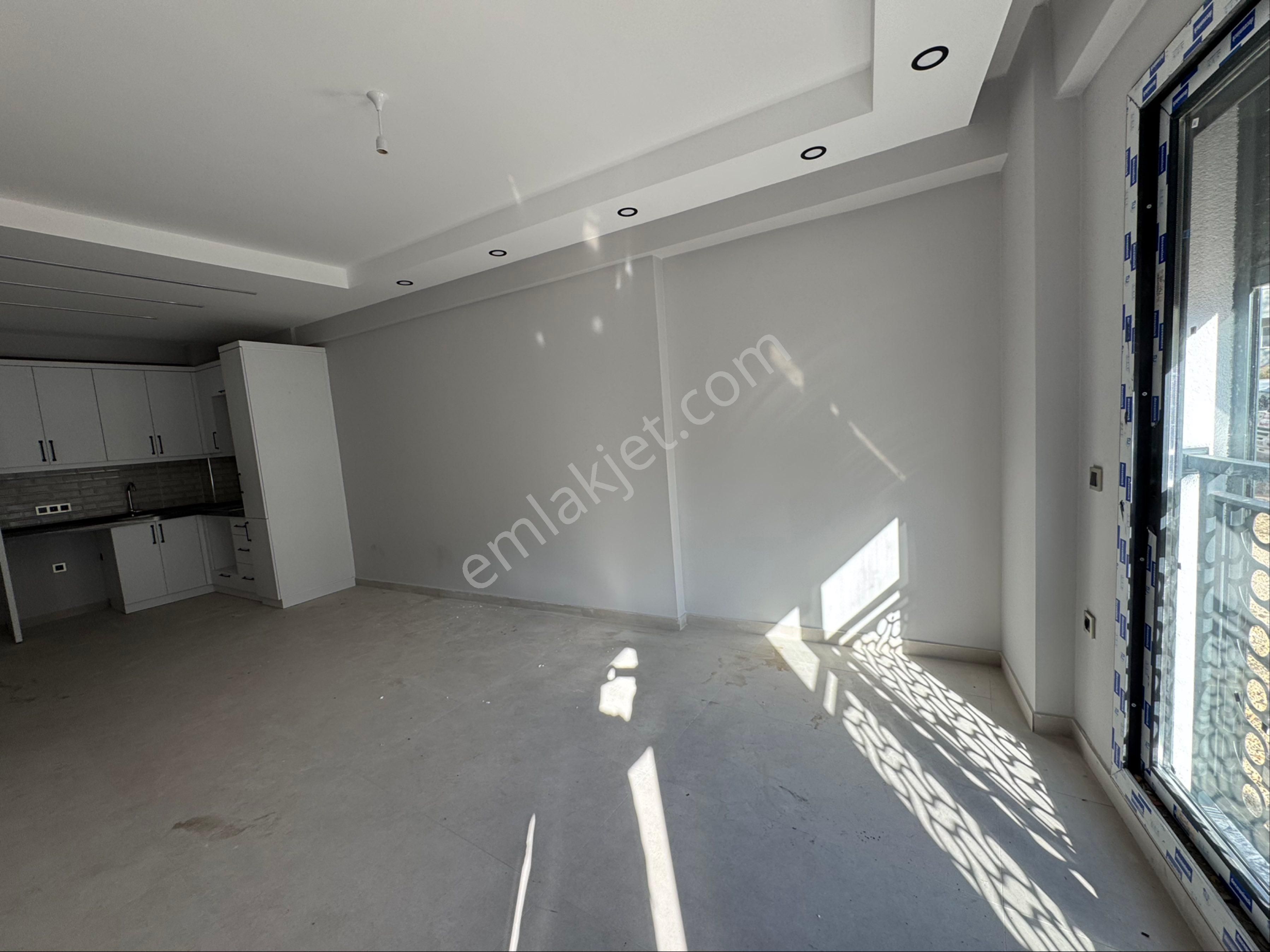 Kuşadası Güzelçamlı’da Oturuma Hazır Satılık 1+1 Daire - Görsel 31