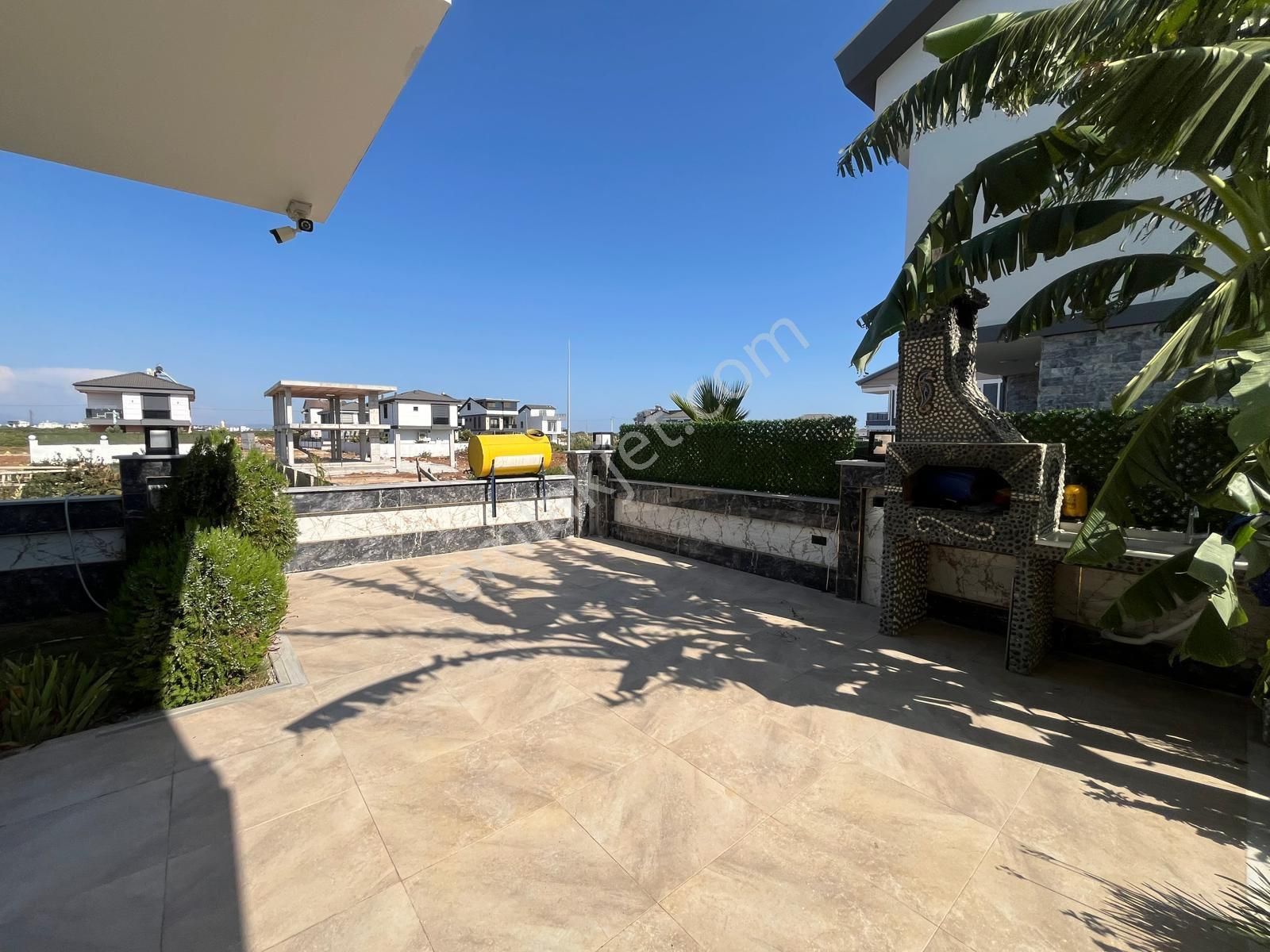 Efeler’de 5+1 Ayrı Mutfak Takasa Açık, Havuzlu Villa - Görsel 29