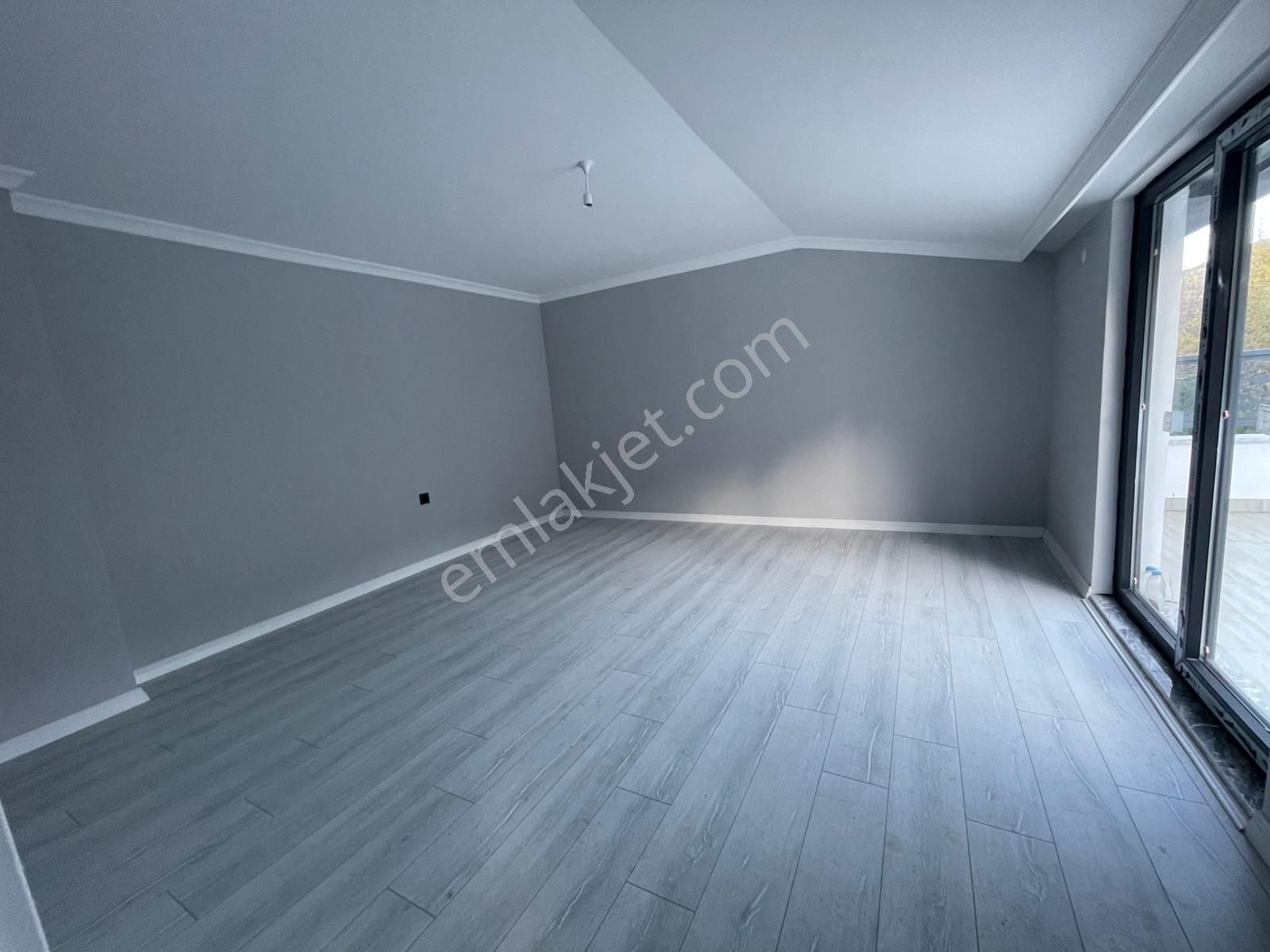 Çalı Gümüşlükte Çift Mutfak 140 M2 Bahçeli Lüks Villa Diprakam - Görsel 16