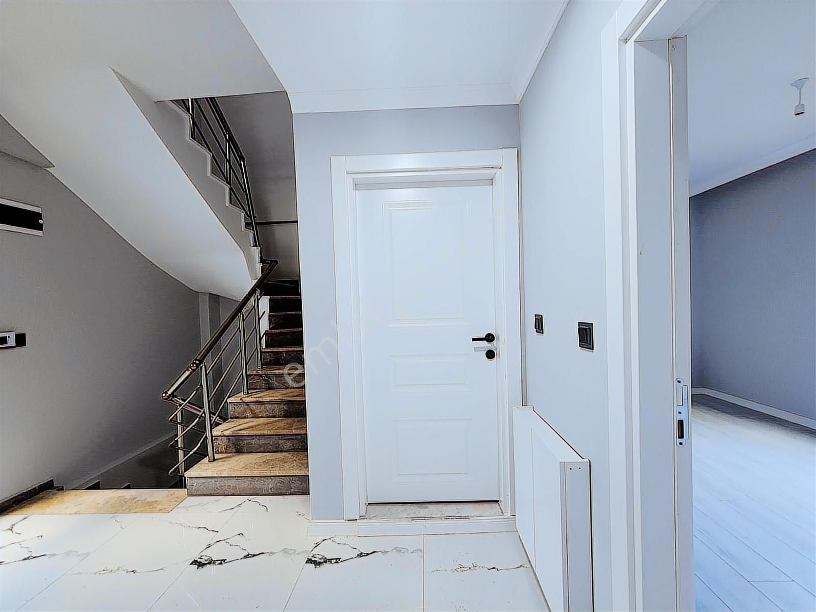 Çalı Gümüşlükte Çift Mutfak 140 M2 Bahçeli Lüks Villa Diprakam - Görsel 32