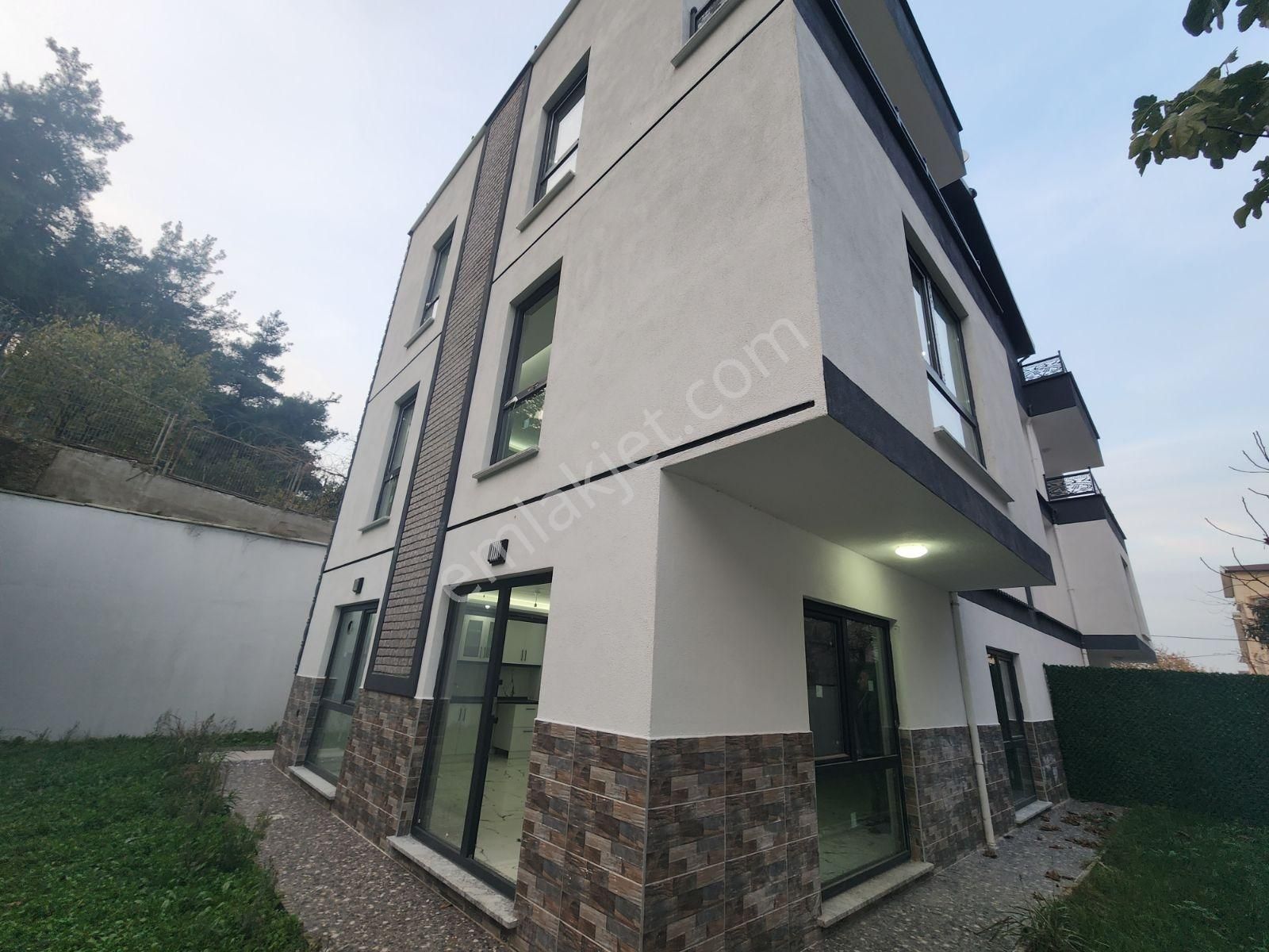 Çalı Gümüşlükte Çift Mutfak 140 M2 Bahçeli Lüks Villa Diprakam