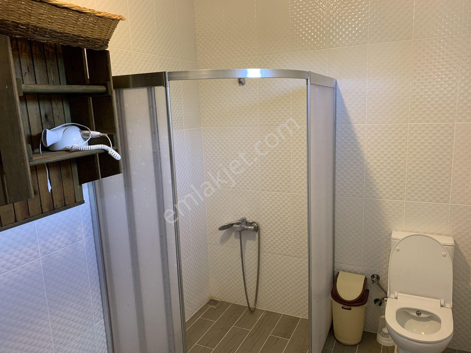Altınoluk'ta Tatil Köyü İçerisinde Denize 100 M Günlük ,aylıık ,yıllık Kiralık Daire - Görsel 7
