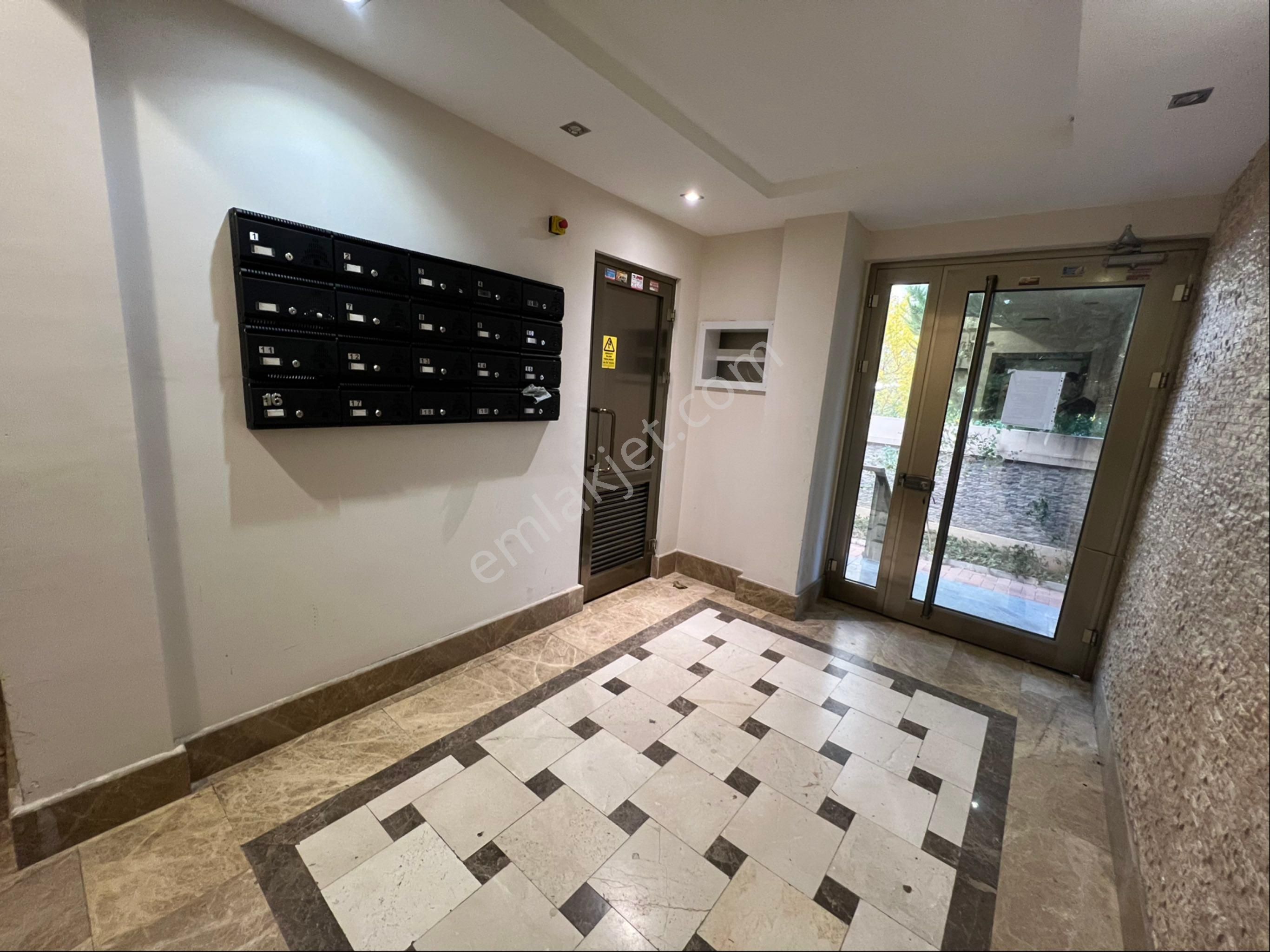 1+1 Çok Geniş, Eşyalı, Balkonlu – Havuzlu Site İçinde - Görsel 15