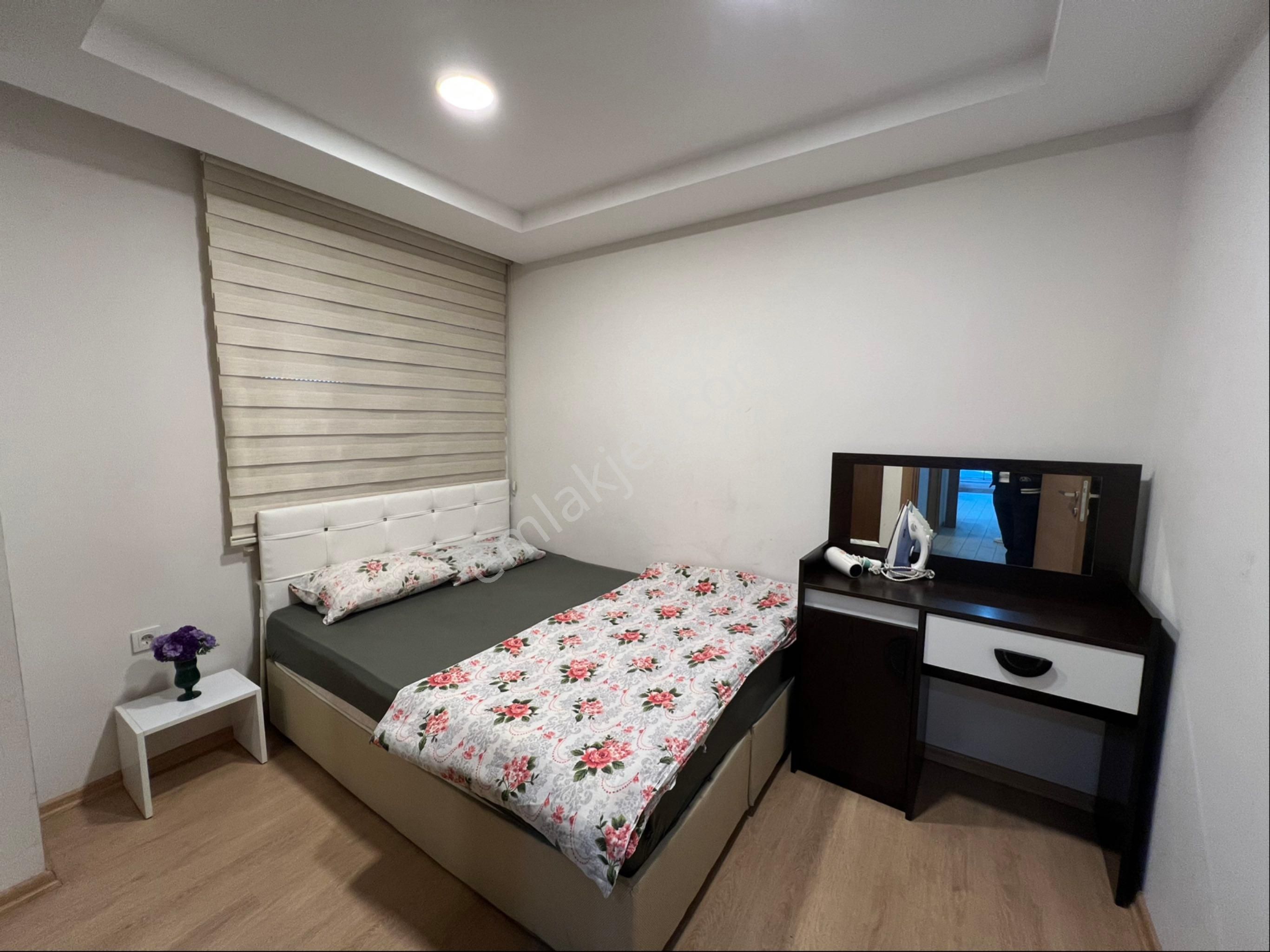 1+1 Çok Geniş, Eşyalı, Balkonlu – Havuzlu Site İçinde - Görsel 11
