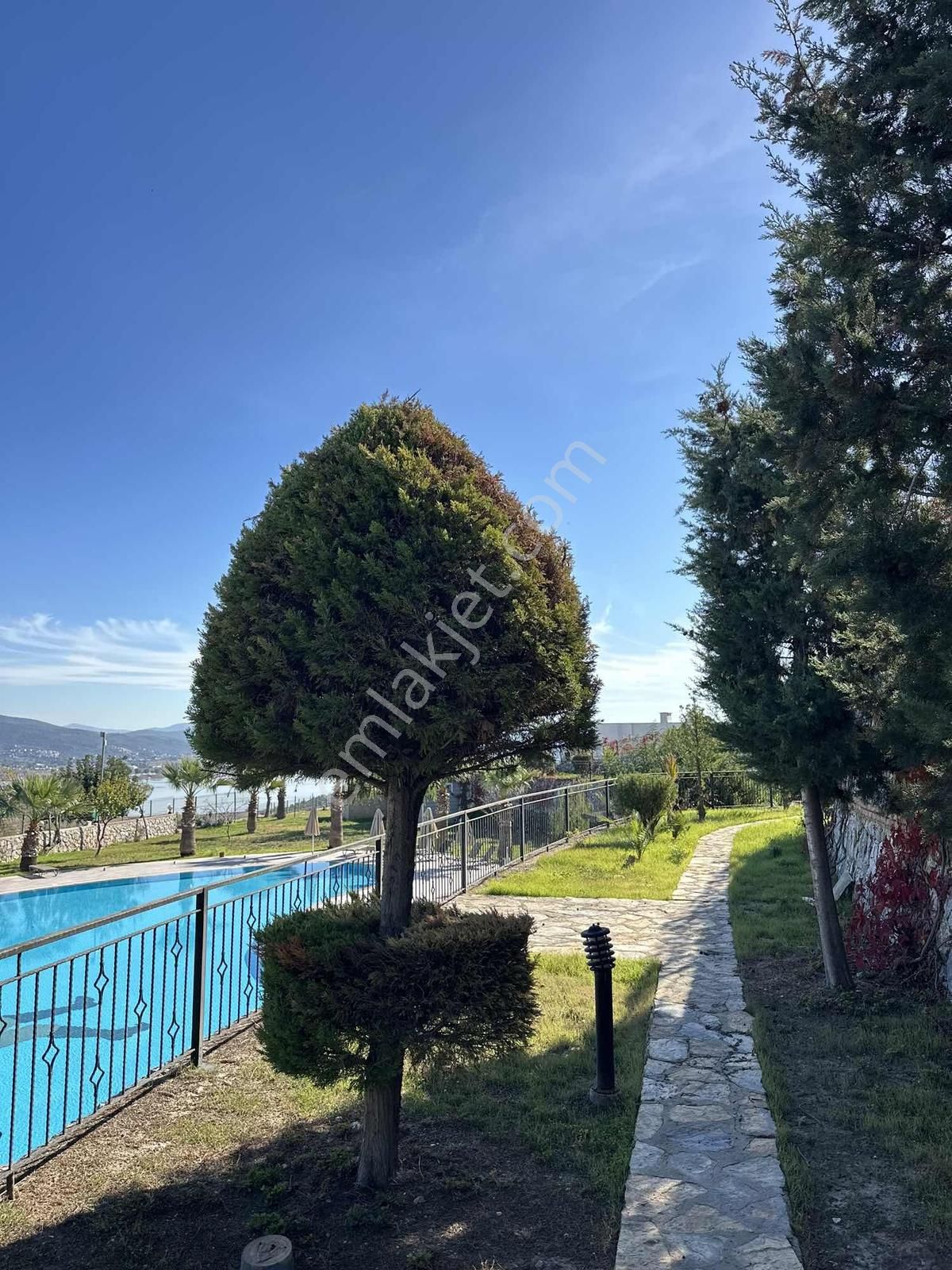 Bodrum Boğaziçi Göl Manzara Bahçe Katı 2+1 2 Banyo Satılık Daire - Görsel 2