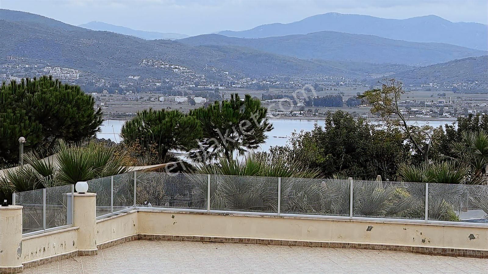 Bodrum Boğaziçi Göl Manzara Bahçe Katı 2+1 2 Banyo Satılık Daire - Görsel 24