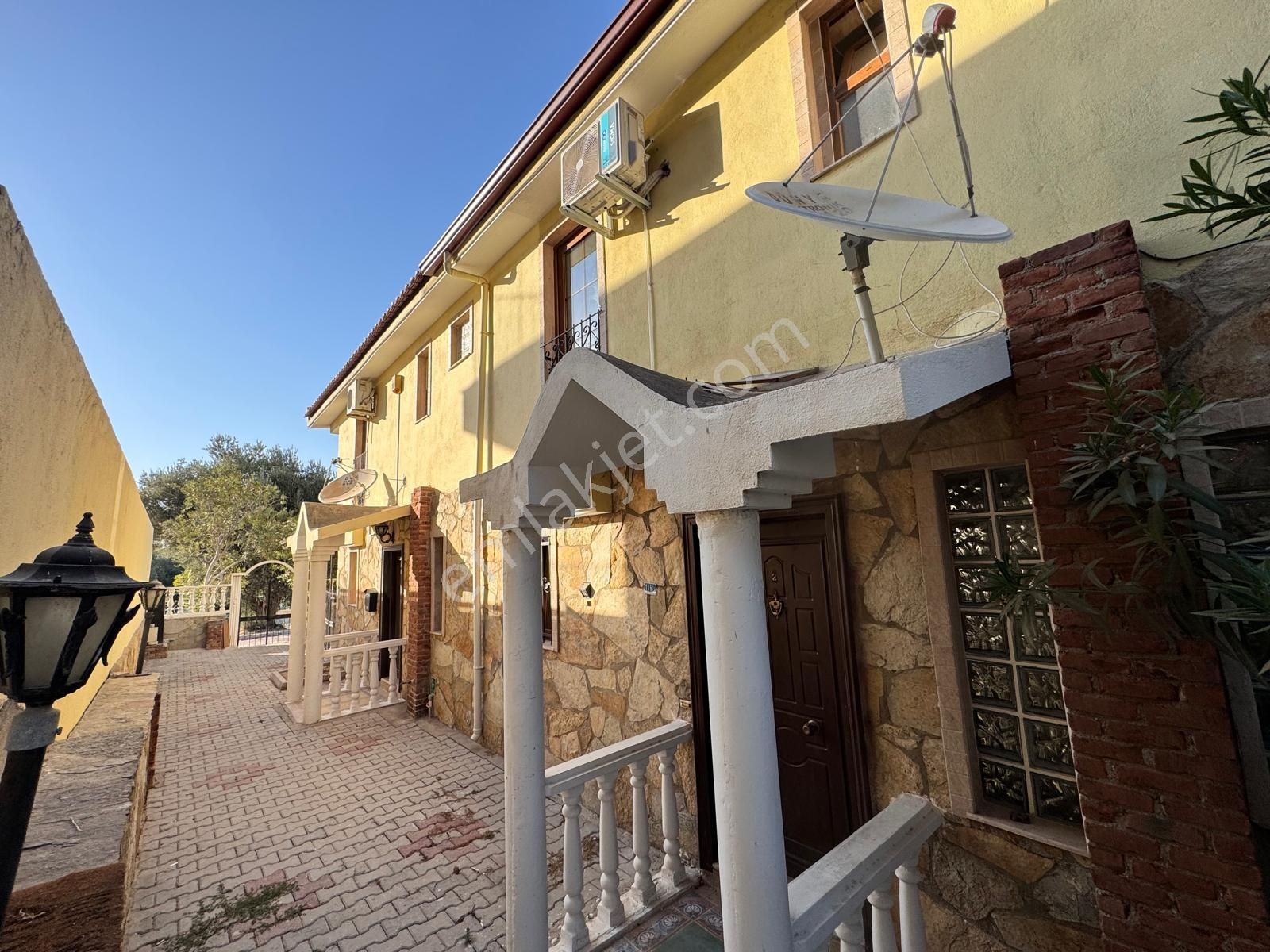 Marinaya Yürüme Mesafesinde Kiralık Dubleks Villa! - Görsel 4