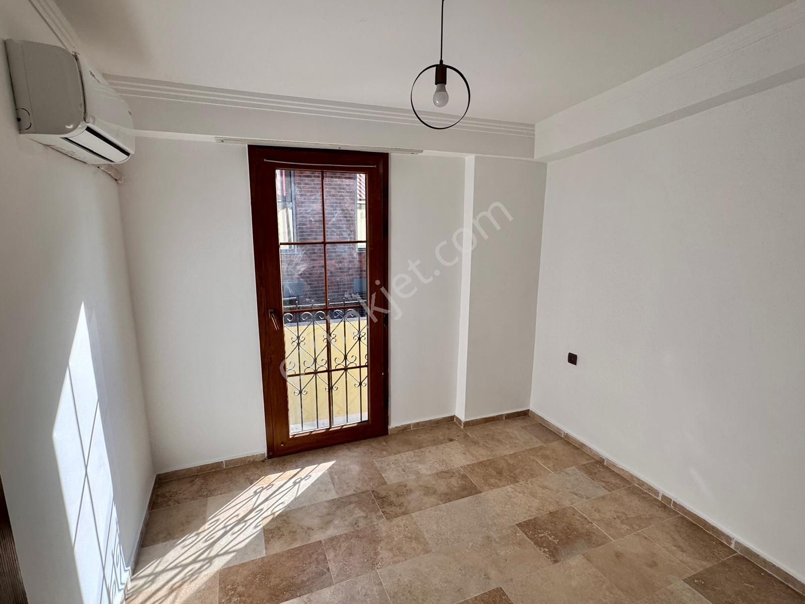 Marinaya Yürüme Mesafesinde Kiralık Dubleks Villa! - Görsel 22