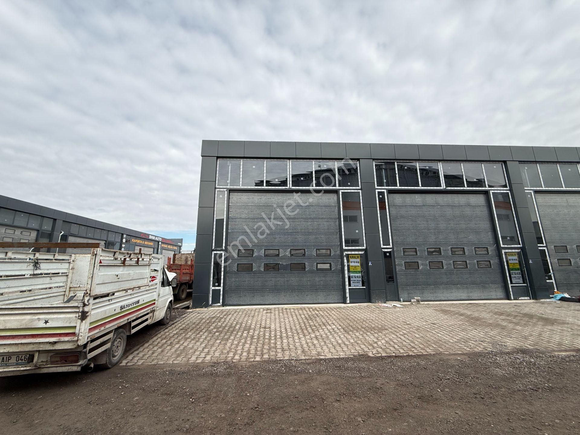 Global Emlak Şehir Hastanesi Arkası Satılık Sıfır 160 M2 Dükkan