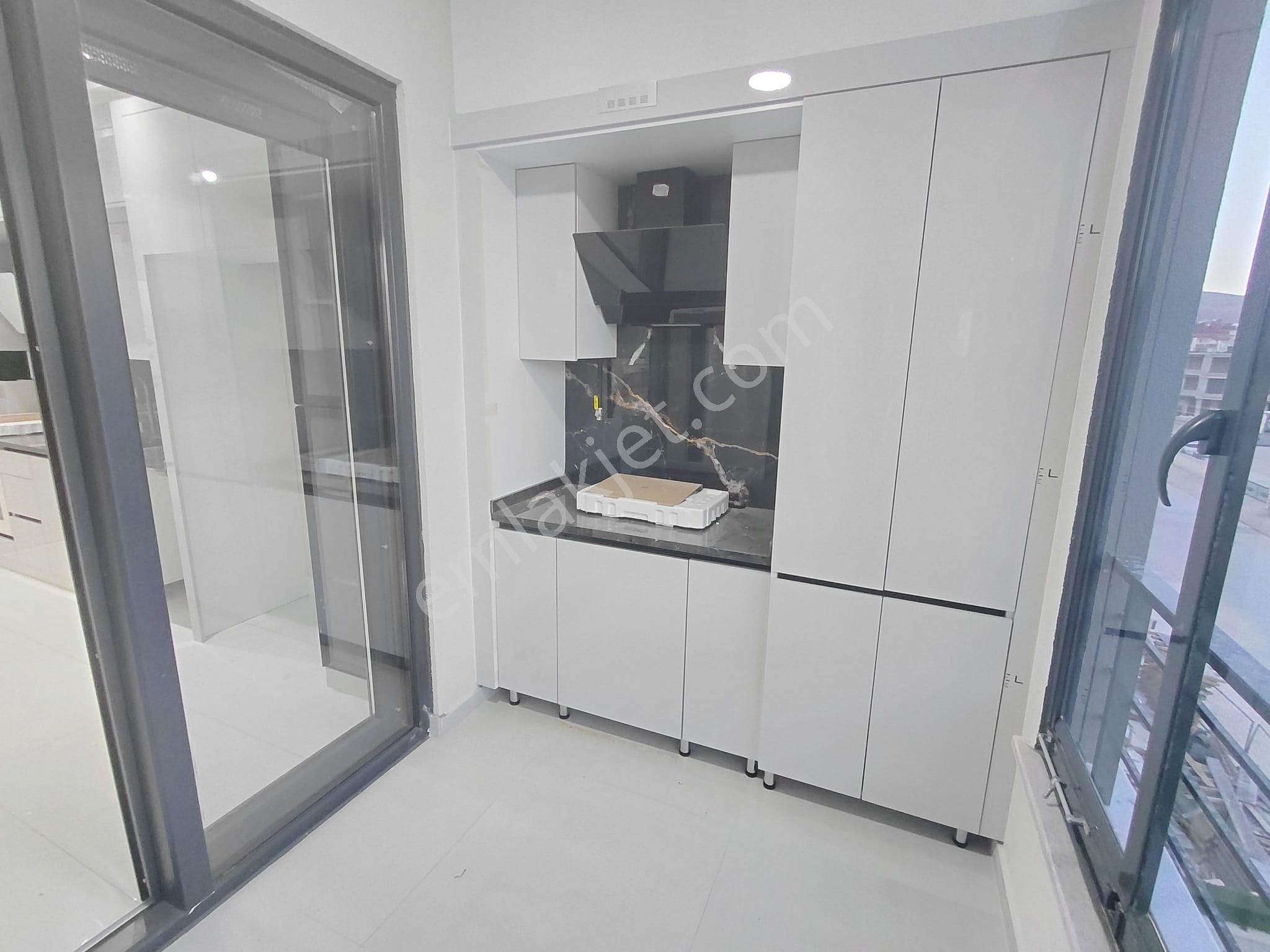 Emrah Çiftci'den Selçuklu Parsana Mah.ahmet Yesevi Cad.yanı Satılık 3+1 Ultra Lüks Daireler - Görsel 8