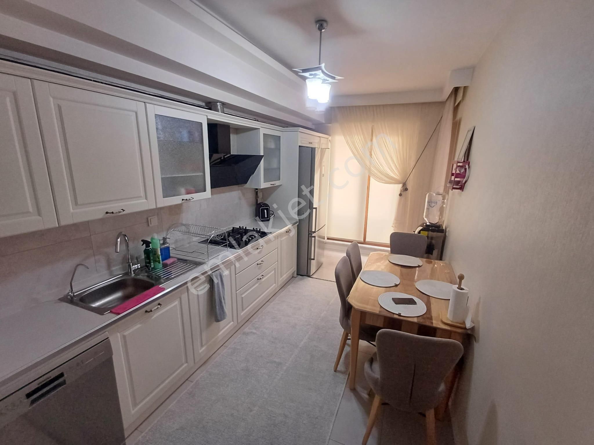 Emrah Çiftci'den Selçuklu Kılıçarslan Mah.şefikcan Cad.yanı Satılık 3+1 Arakat Daire - Görsel 18