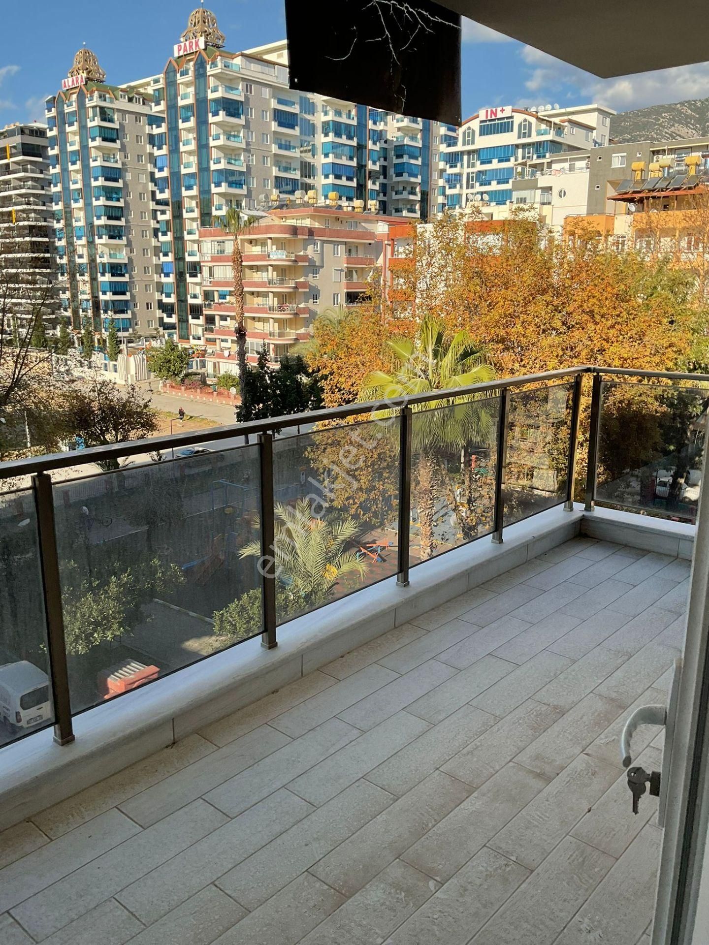 Antalya Alanya Mahmutlar Mah. Satılık 2+1 Daire - Görsel 18