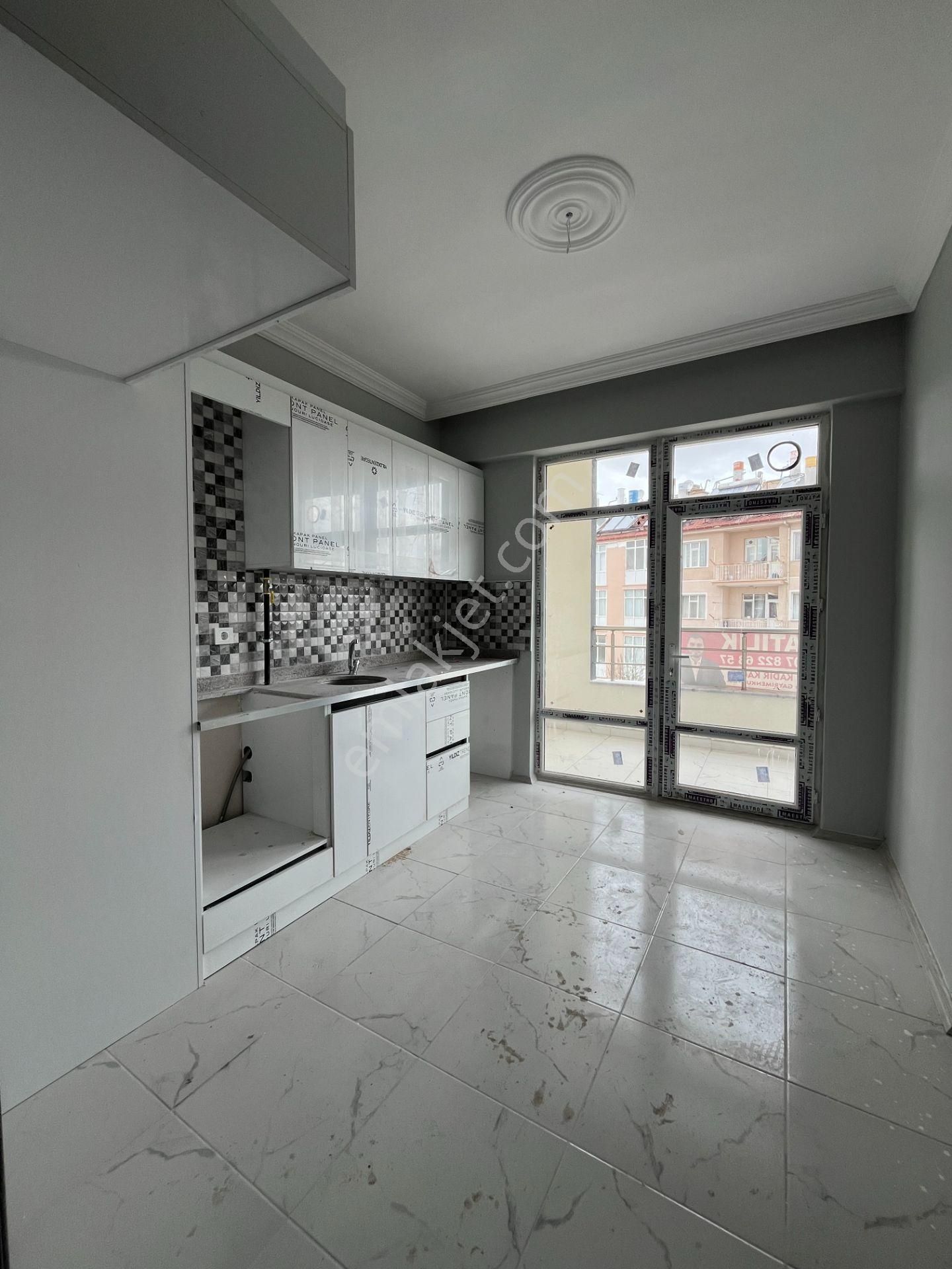 Ilgın Belediyesi Yakını Yerden Isıtmalı Sıfır 2+1 Satılık Daire - Görsel 11