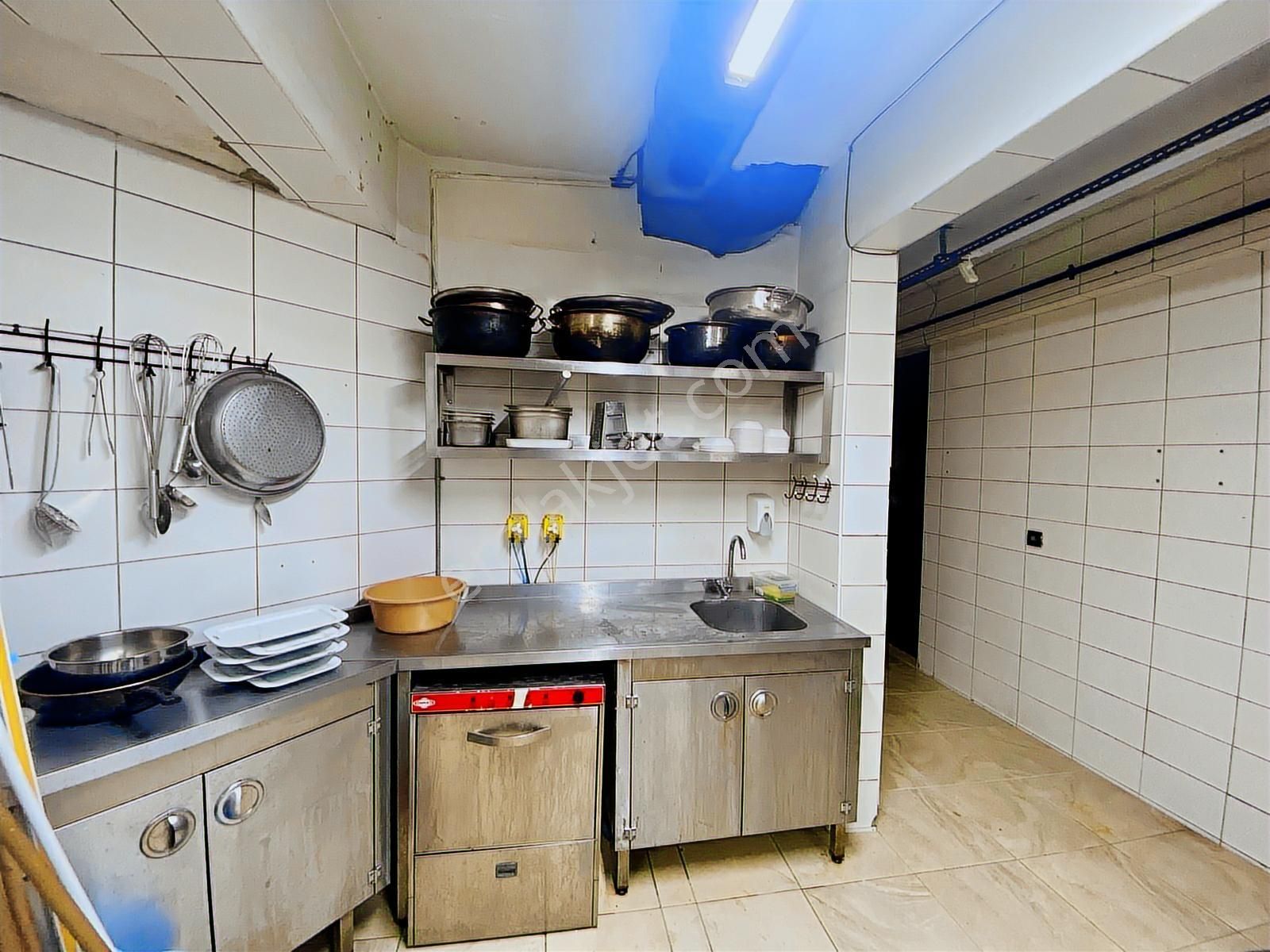 Avrupa Konutları Tem Gölet Önü 297 M² Cafe ( Remax Astyle ) - Görsel 29