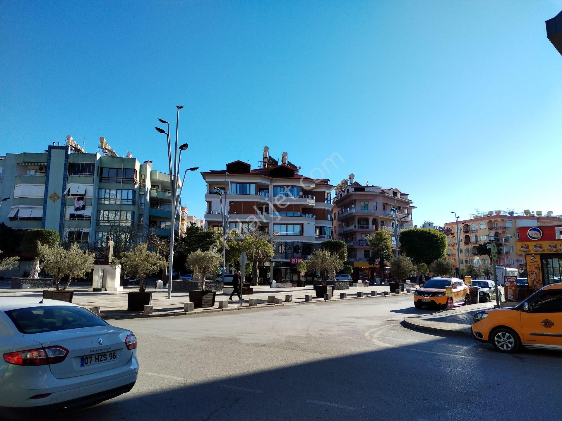 Alanya Hacet Meydan Kiralık Dükkan - Görsel 3
