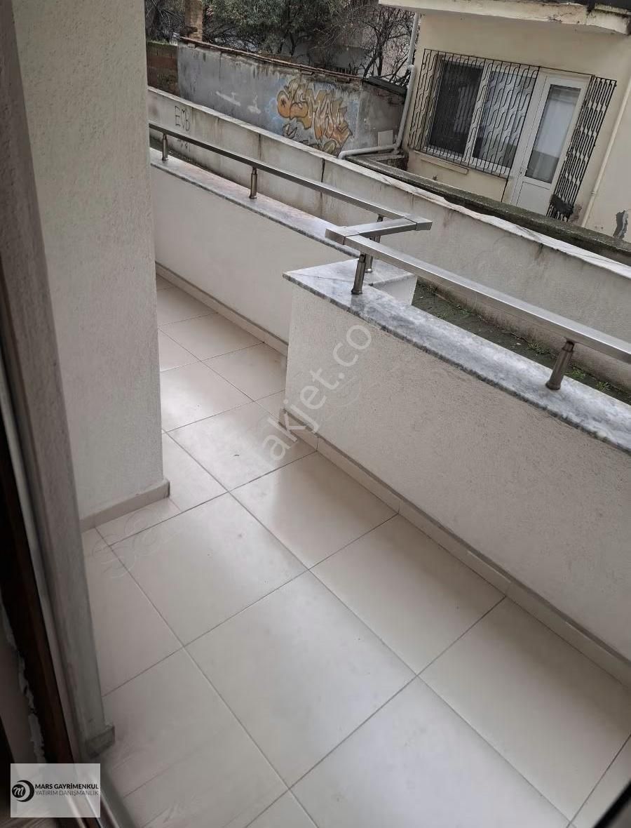 Eğitim Fak.yanı Eşyalı Balkonlu Kiralık 1+1 Daire - Görsel 34