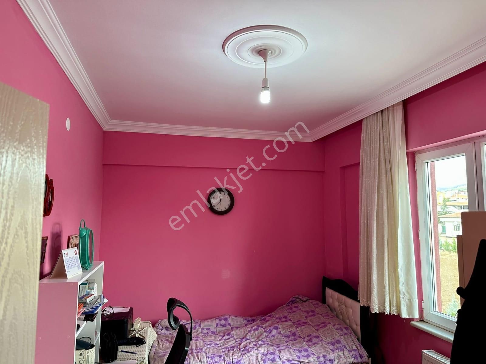 Elisa Gyo//develi Merkez'de Acil Satılık 3+1 Ara Akat Kombili Fırsat Dairesi - Görsel 19