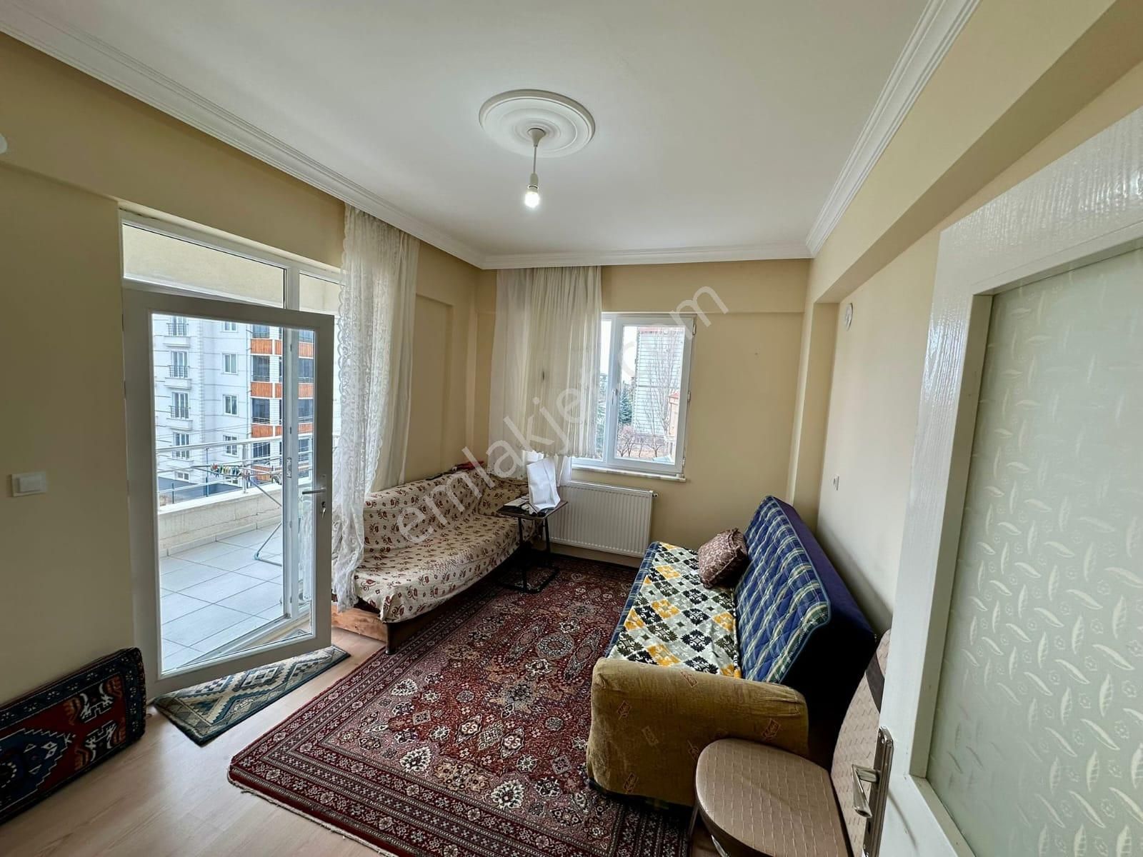 Elisa Gyo//develi Merkez'de Acil Satılık 3+1 Ara Akat Kombili Fırsat Dairesi - Görsel 8