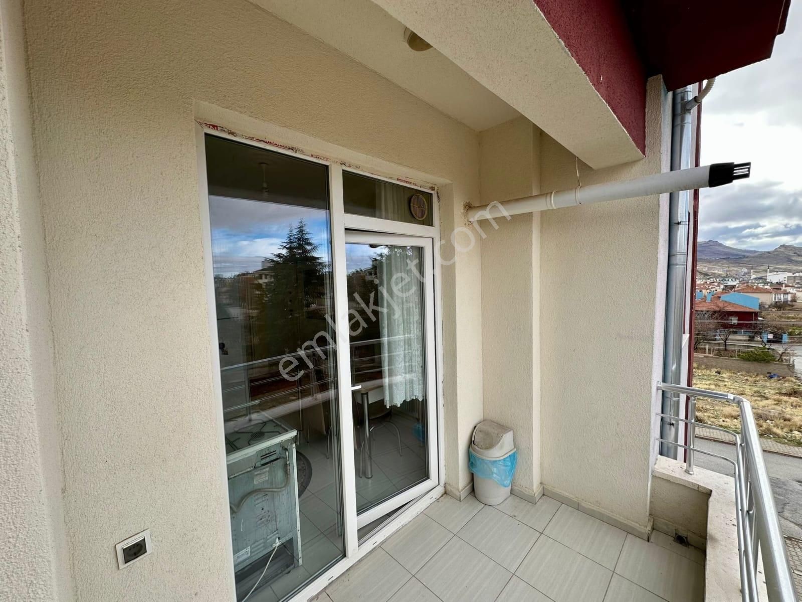 Elisa Gyo//develi Merkez'de Acil Satılık 3+1 Ara Akat Kombili Fırsat Dairesi - Görsel 18