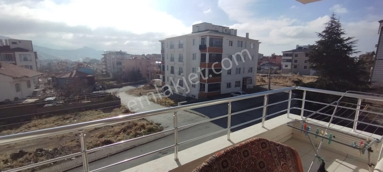 Elisa Gyo//develi Merkez'de Acil Satılık 3+1 Ara Akat Kombili Fırsat Dairesi - Görsel 4