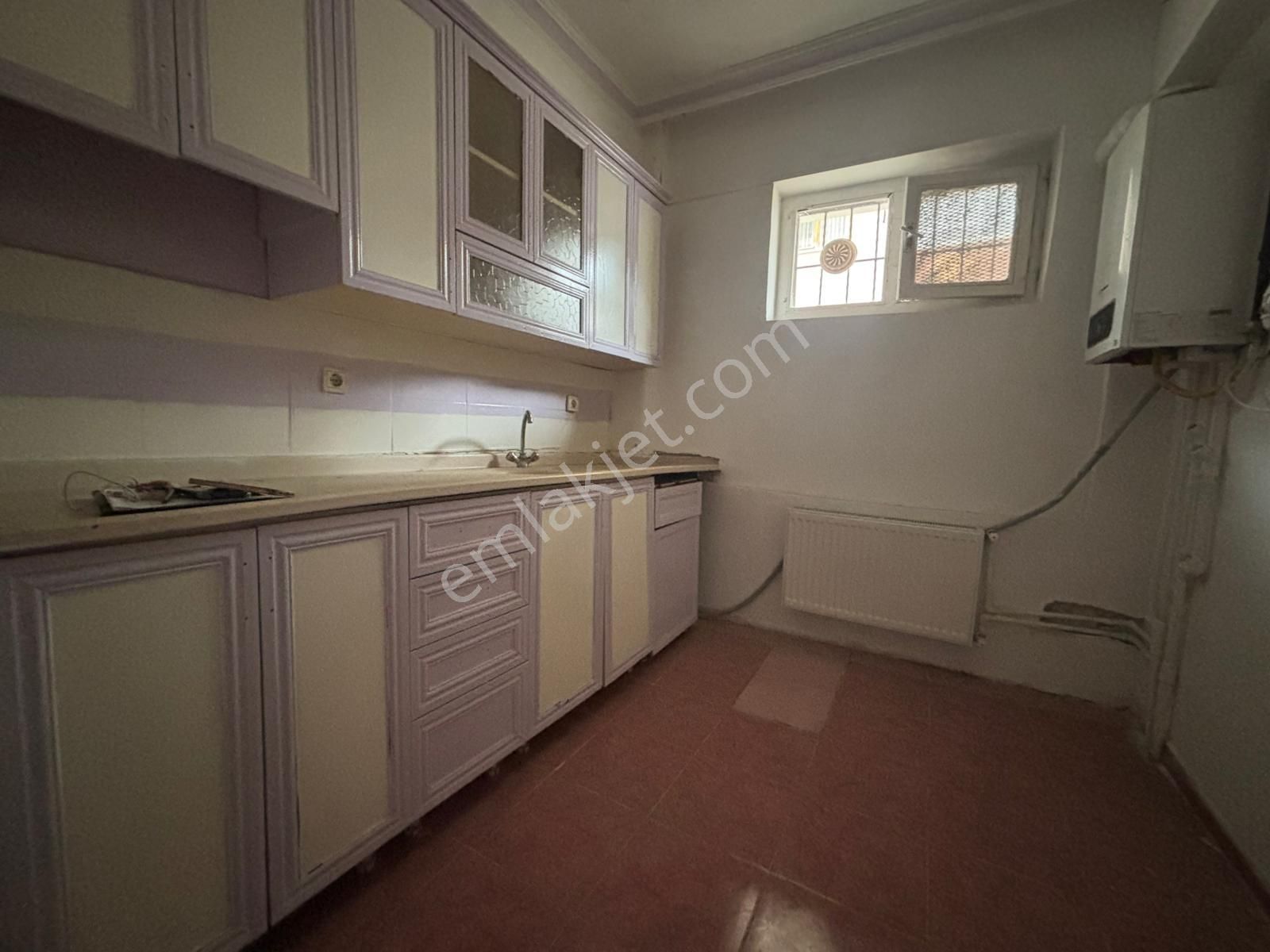 Koza Emlak'tan Yılın Son Fırsatı Selçuklu Mah. Bağımsız Genç Bina Da Çift Girişli Satılık Daire - Görsel 2